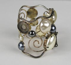 Stunning 1990s Philippe Ferrandis Pearl Cuff Bracelet Never worn