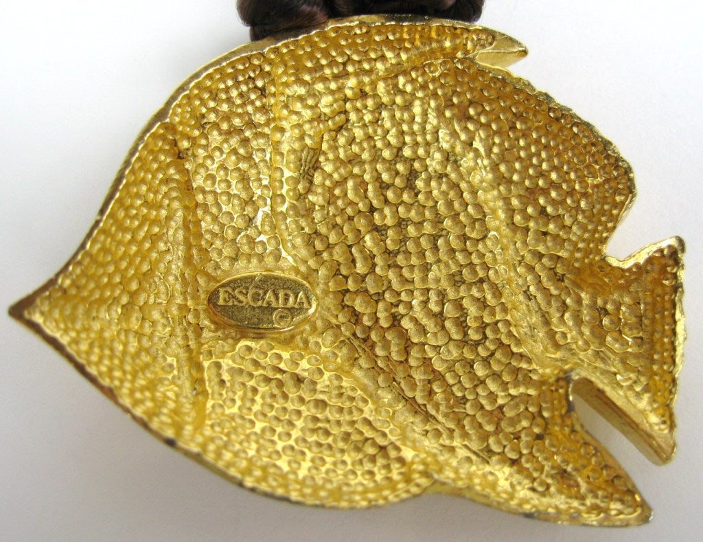 Escada 1980 Collier Angel Fish on a Rope en émail Nouveau, jamais porté en vente 1