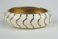 1980s Ciner Cream Enameled Bracelet New, Never worn