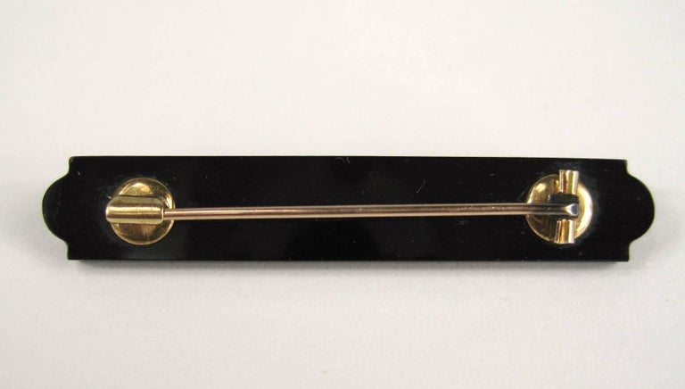 Women's Victorian Mourning Whitby Black Jet Gold Bar Pin  For Sale