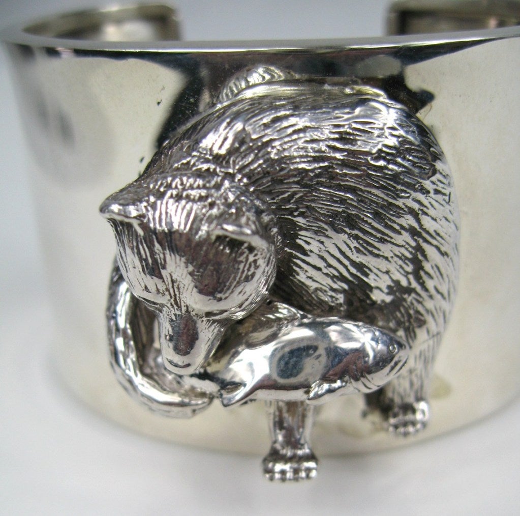 Carol Felley Bracelet manchette en argent sterling en forme de poisson, jamais porté, années 1990 Neuf - En vente à Wallkill, NY