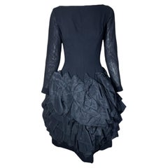Vestido «Mam’selle» de Betty Carol, de 1959, con volantes negros y manga larga, con documentación