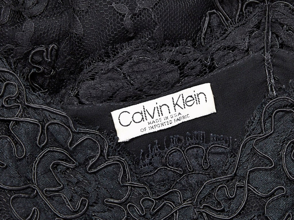 Calvin Klein Lace Cocktail Dress In Excellent Condition In New York, NY