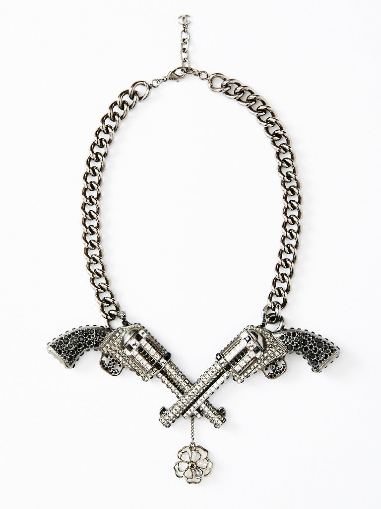 chanel necklaces jewelry cc logo
