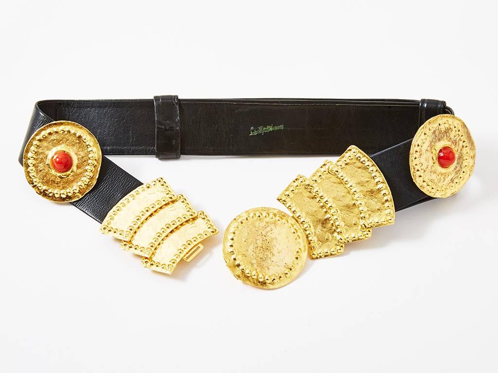 Alexis Kirk Medallion Belt In Excellent Condition In New York, NY