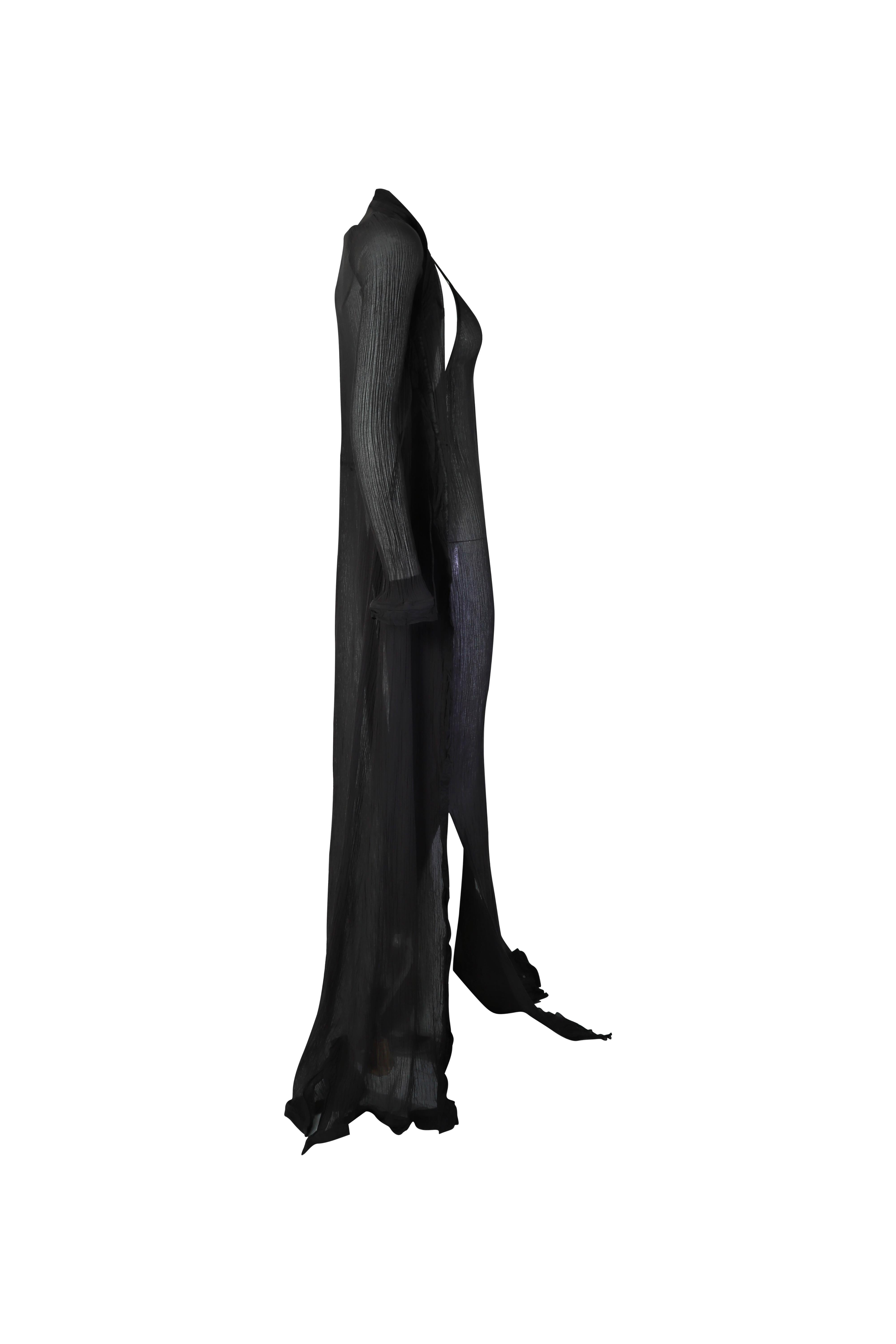 GUCCI S/s 2002 Durchsichtiger asymmetrischer schwarzer Staubmantel Maxikleid-Set im Angebot 1