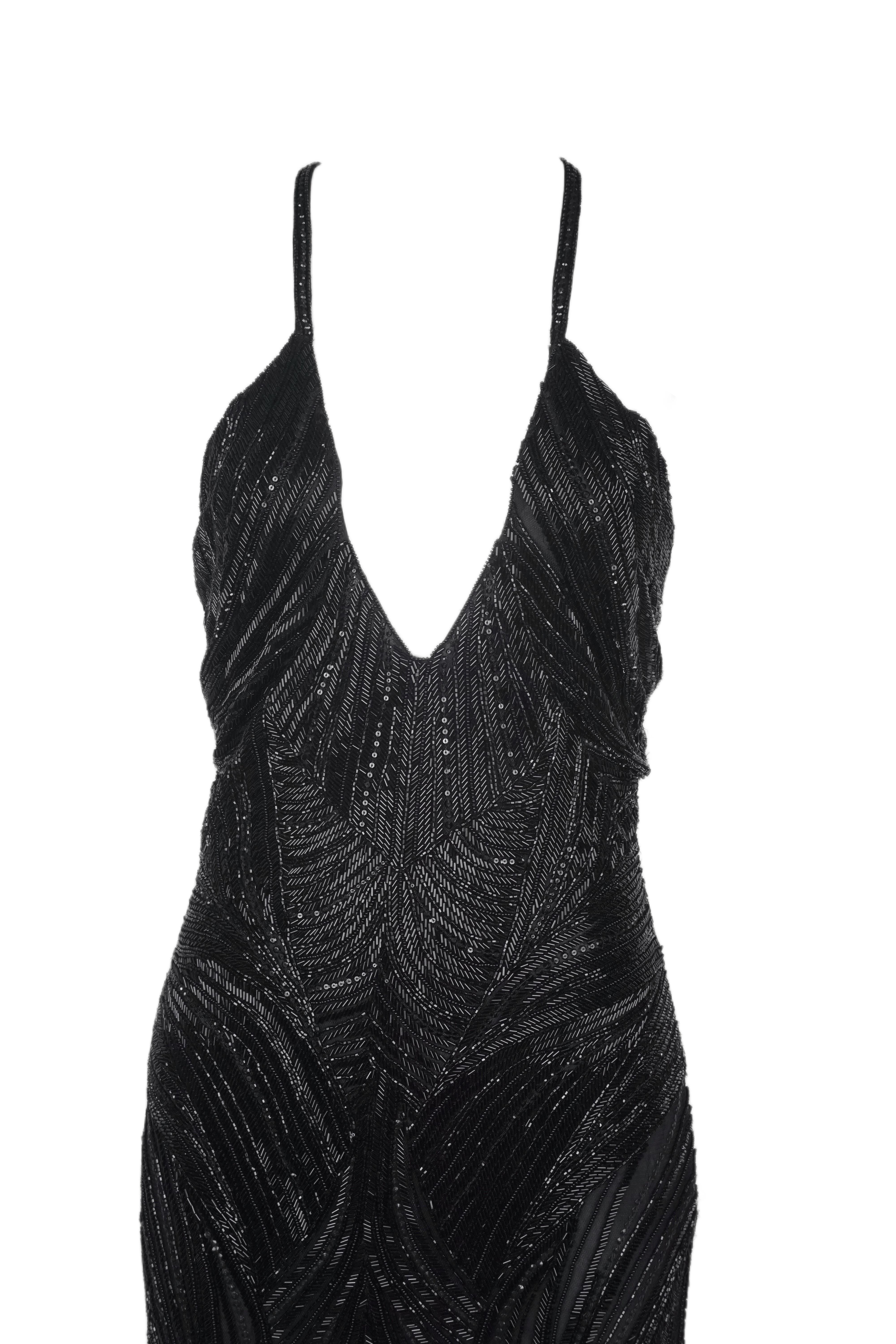 ROBERTO CAVALLI Schwarzes perlenbesetztes, tief heruntergezogenes Maxikleid Tagged. 2007 NWT im Angebot 2