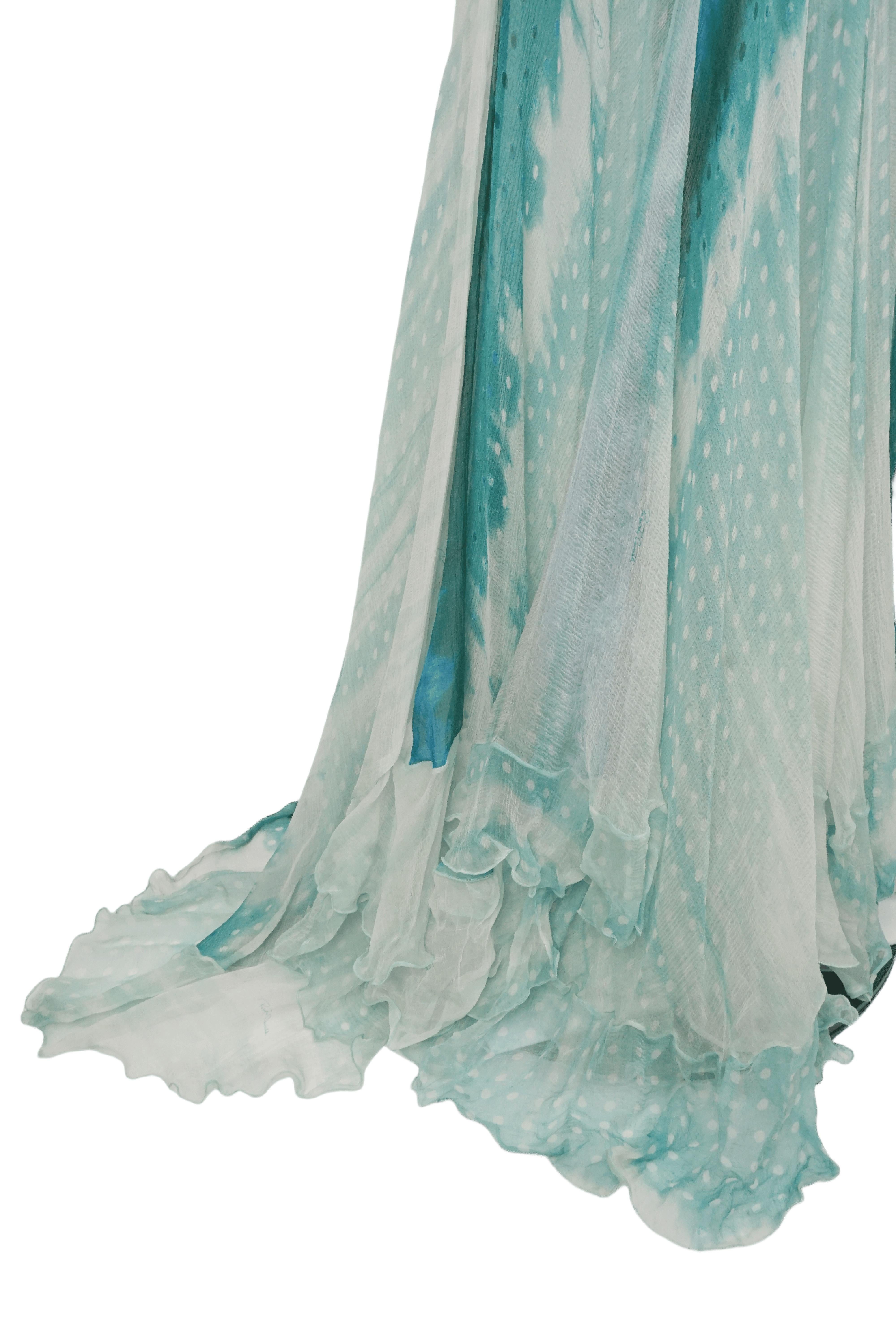 ROBERTO CAVALLI S/s 2005 Blaues fließendes Dip-Dye-Kleid, gesehen in der Campagne im Angebot 6