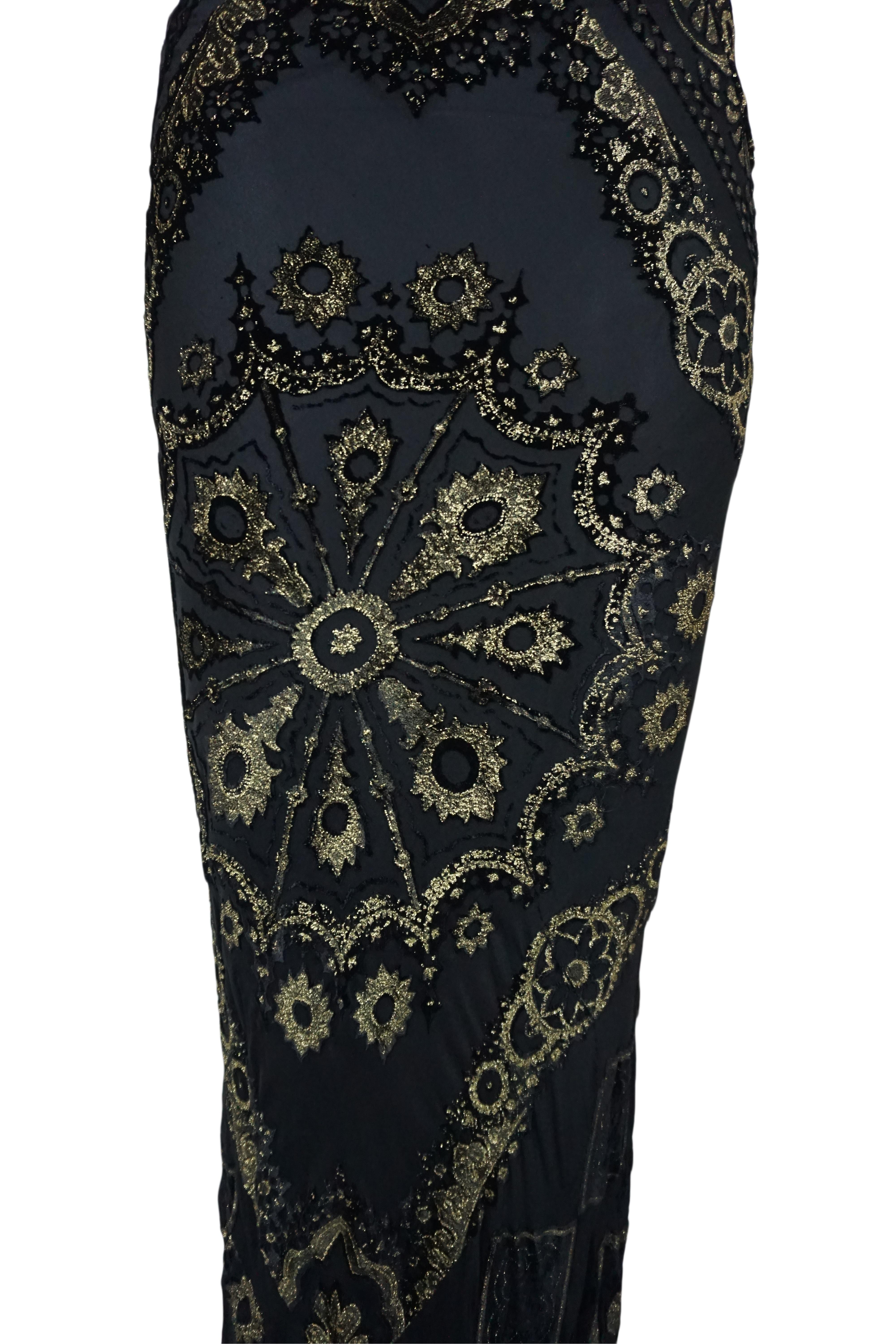 ROBERTO CAVALLI F/w 2004 Schwarz und Gold Barock Halter Abendkleid Neu Mit Tag im Angebot 3