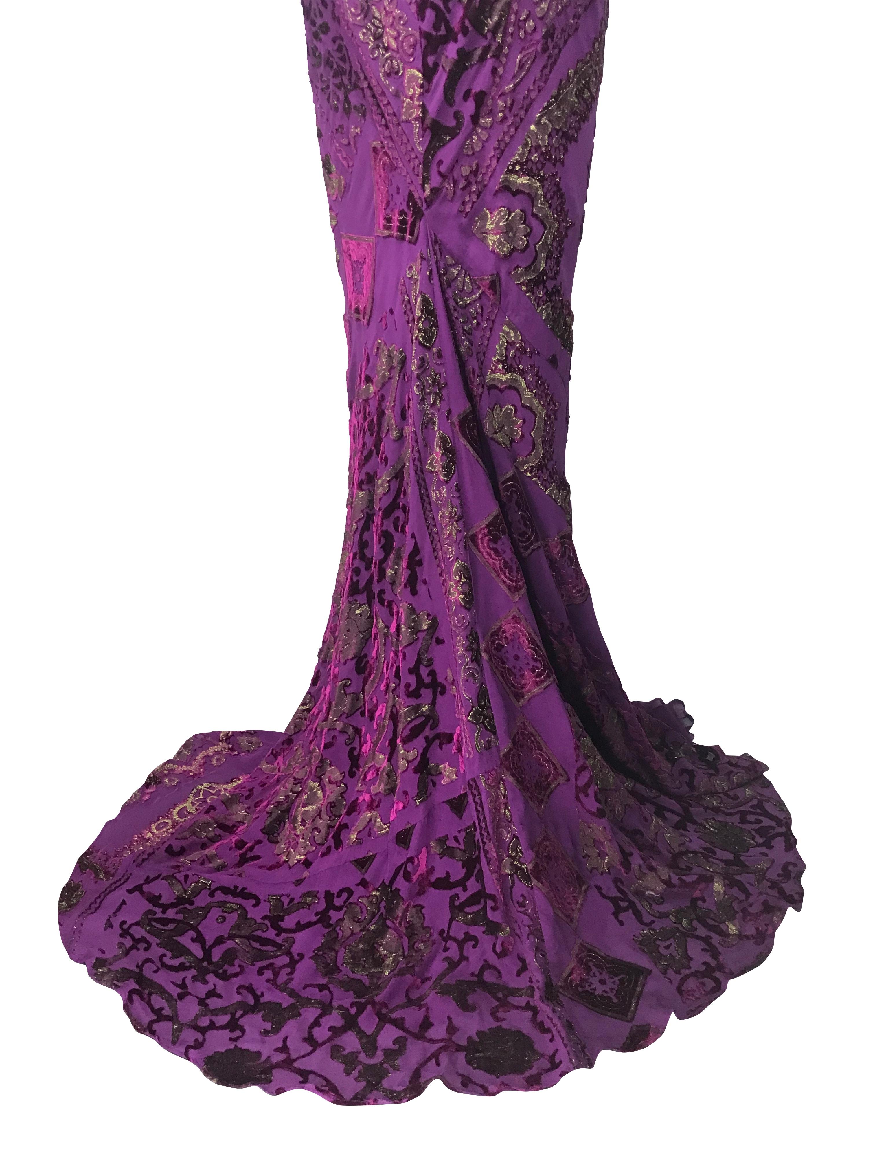 ROBERTO CAVALLI F/W 2004 Barock Lila Besticktes Neckholder Kleid NWT im Angebot 7