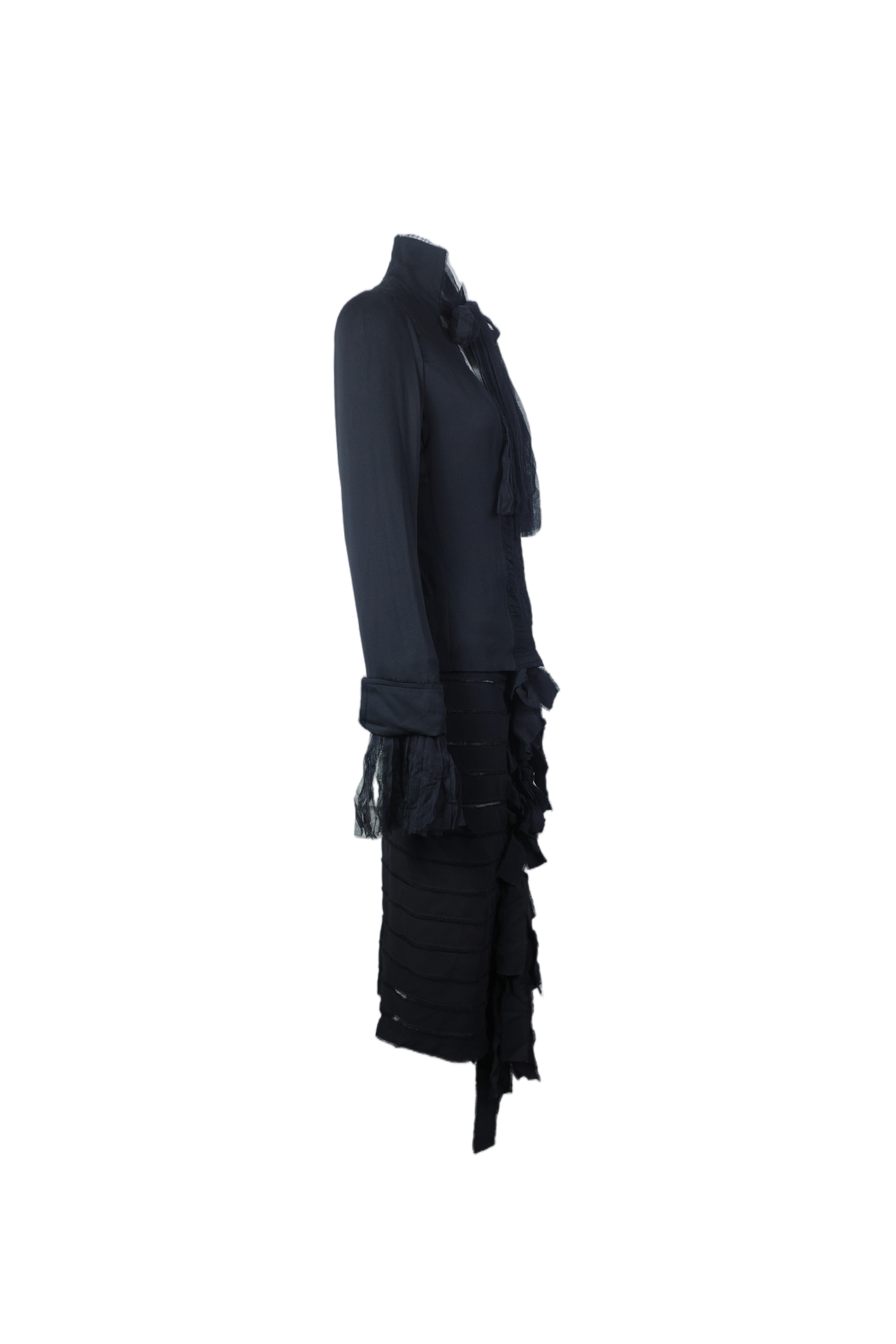 YVES SAINT LAURENT F/W 2002 Schwarzes gerafftes Seidenoberteil x Rock Set im Angebot 3