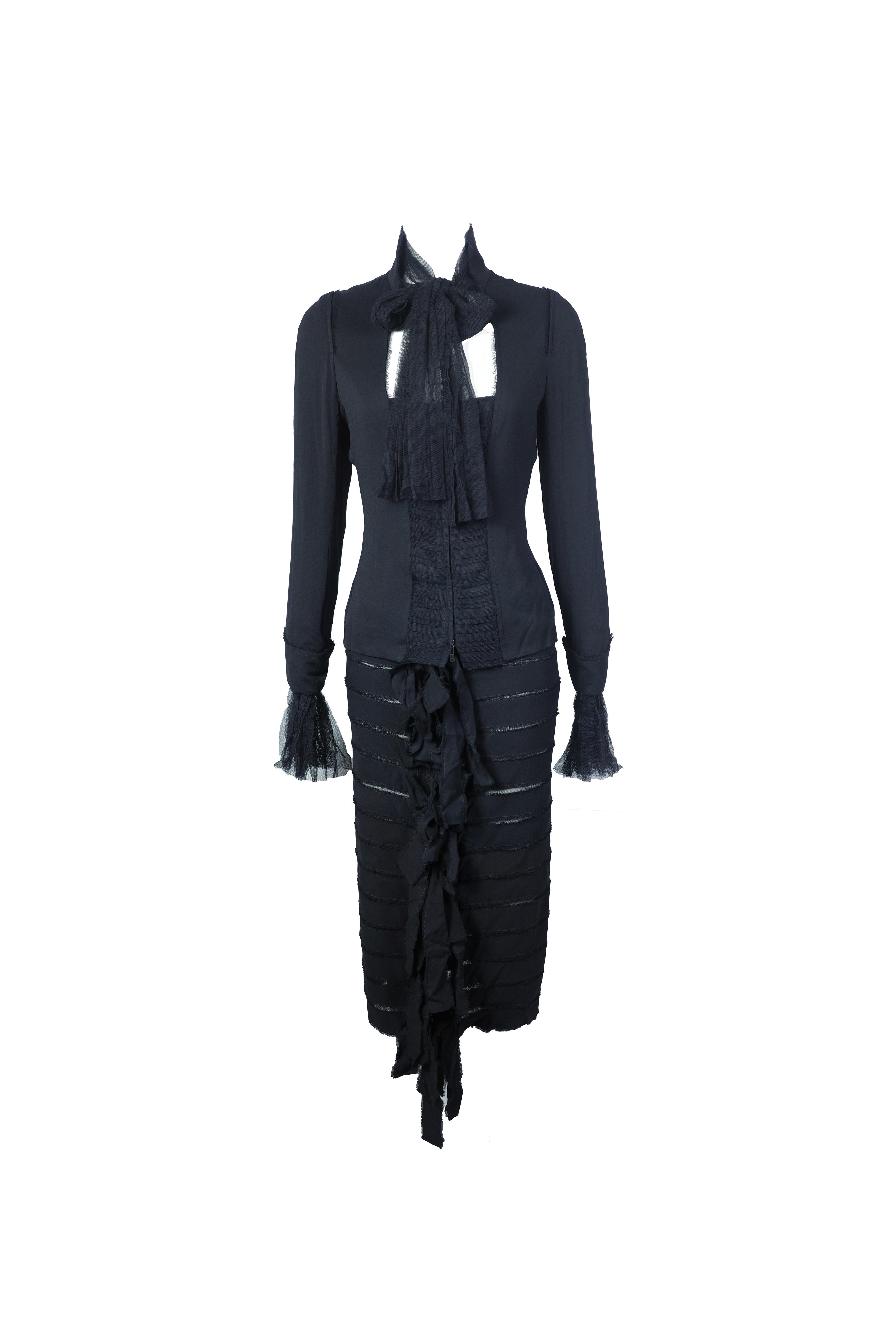 YVES SAINT LAURENT F/W 2002 Schwarzes gerafftes Seidenoberteil x Rock Set im Zustand „Hervorragend“ im Angebot in 上海市, CN