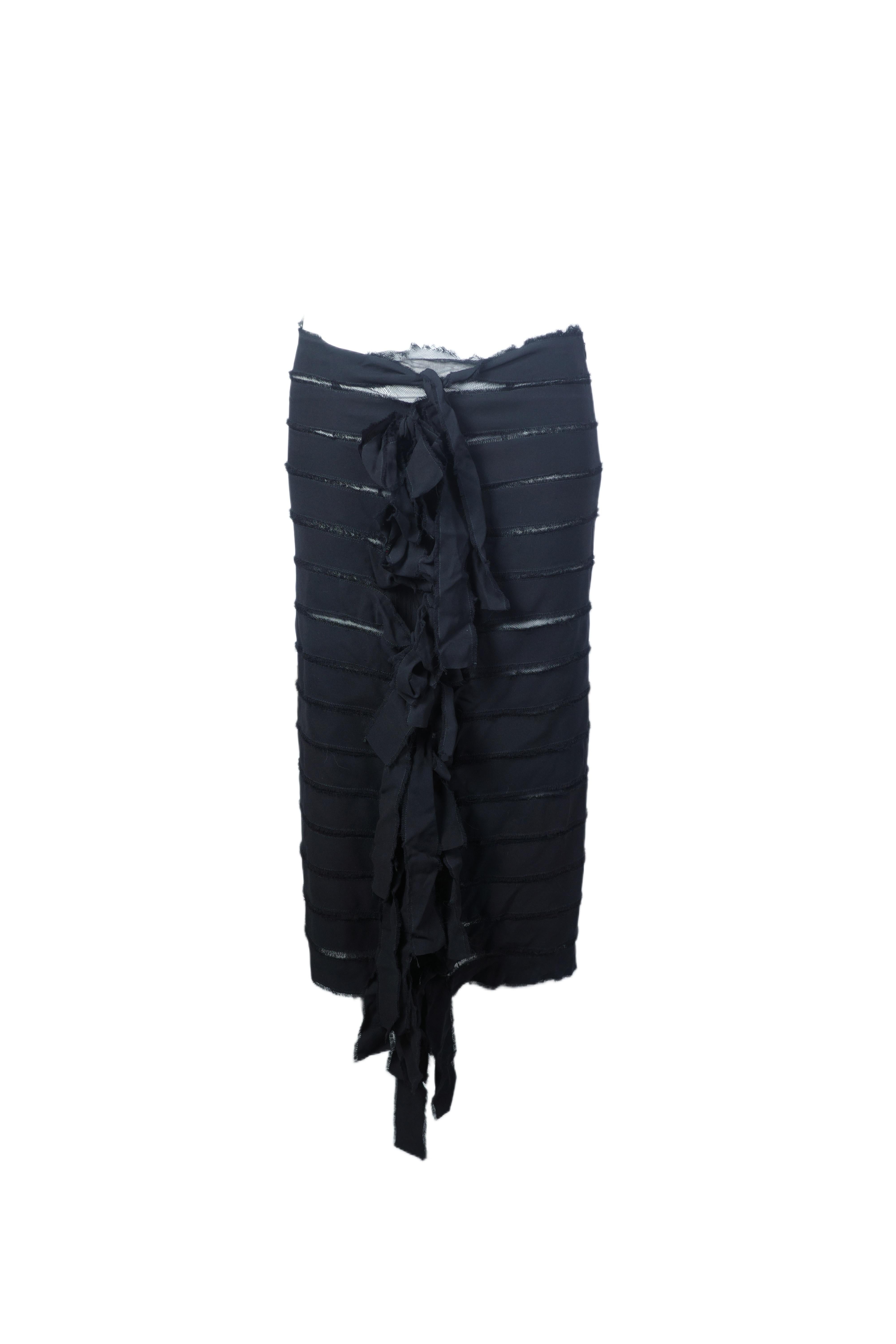 YVES SAINT LAURENT F/W 2002 Schwarzes gerafftes Seidenoberteil x Rock Set im Angebot 5