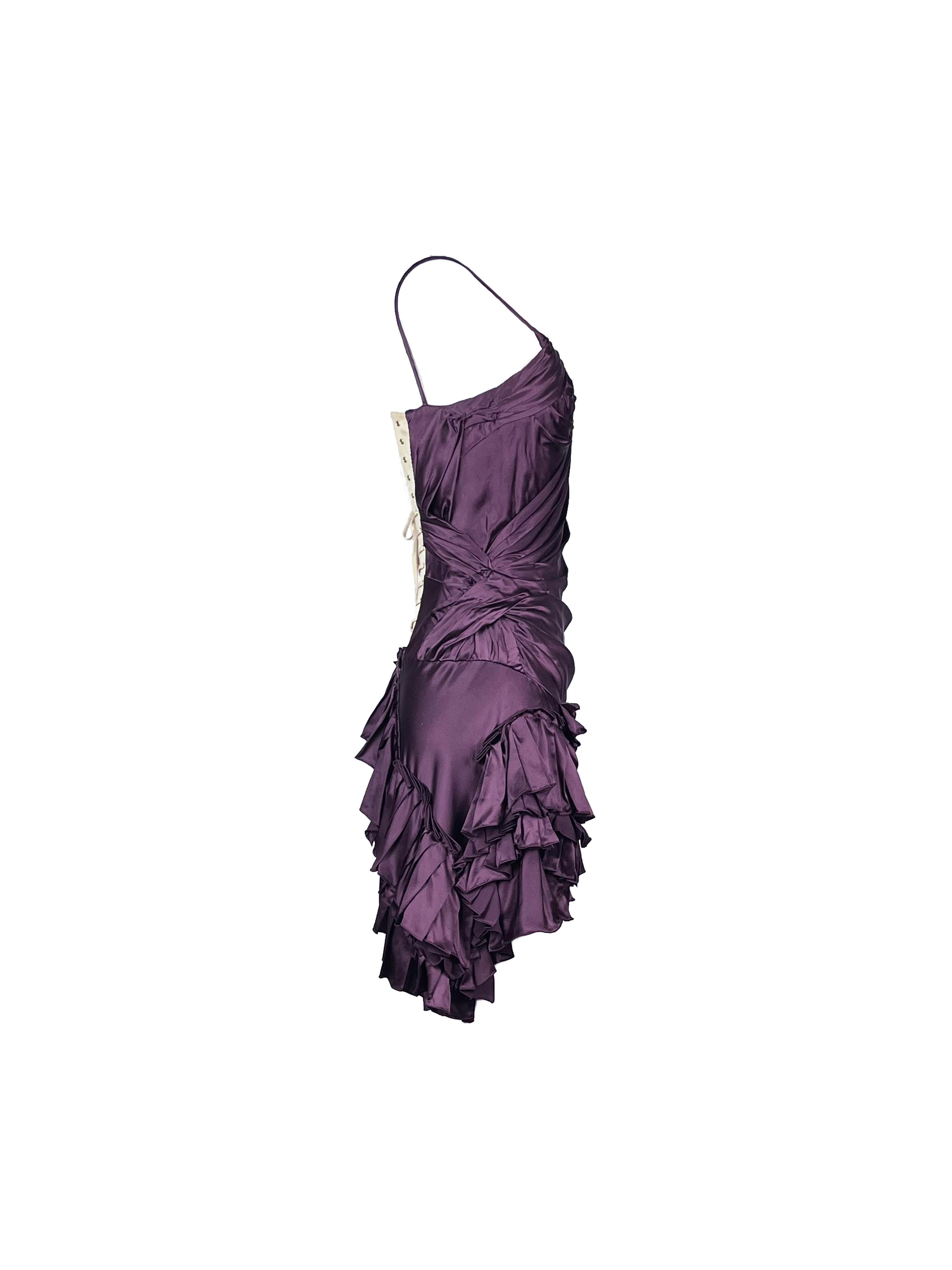 ROBERTO CAVALLI F/H 2004 - Robe à volants et à lacets dans le dos - Violet en vente 1