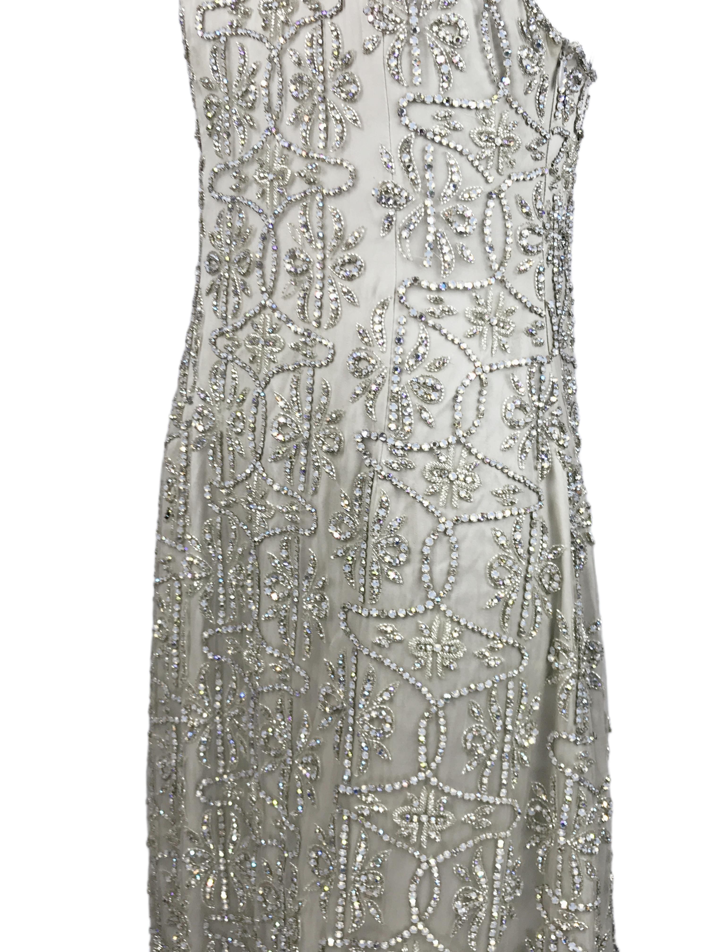 GIORGIO ARMANI F/W 2007 Taubengraues, mit Kristallen besetztes Perlenkleid im Angebot 5