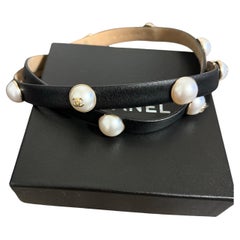 CHANEL Faux Pearl CC Accents Calfskin Black Leather Belt - 80/32