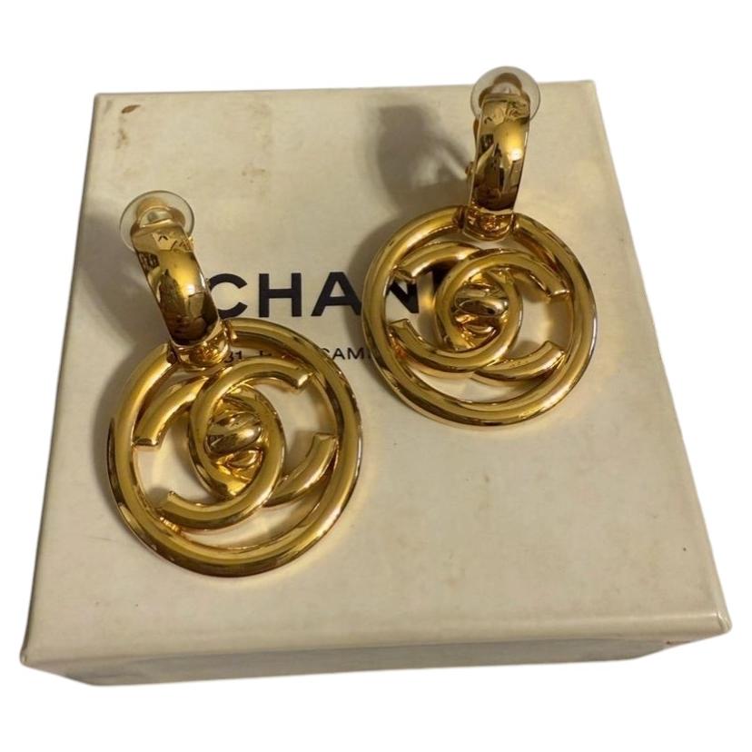 Chanel Vintage Gold CC Turnlock Statement-Ohrclips mit Hängern