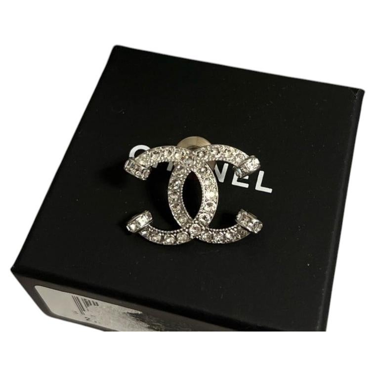 Chanel Brooches - 431 For Sale at 1stDibs | vintage chanel brooch