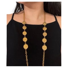 Collar largo Chanel Vintage Gold CC Coin Station