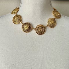 CHANEL Vintage Rue Cambon Medallion Collar Necklace