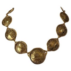 Chanel Vintage Gold 31 Rue Cambon Medallion Collar Necklace