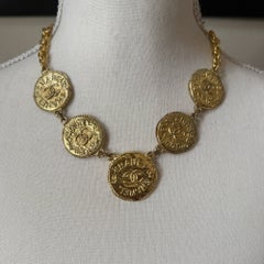 CHANEL Vintage Gold CC Coin Collar Necklace
