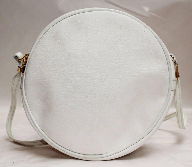 1980s Gucci White Leather Logo Embossed Crossbody Bag at 1stDibs
