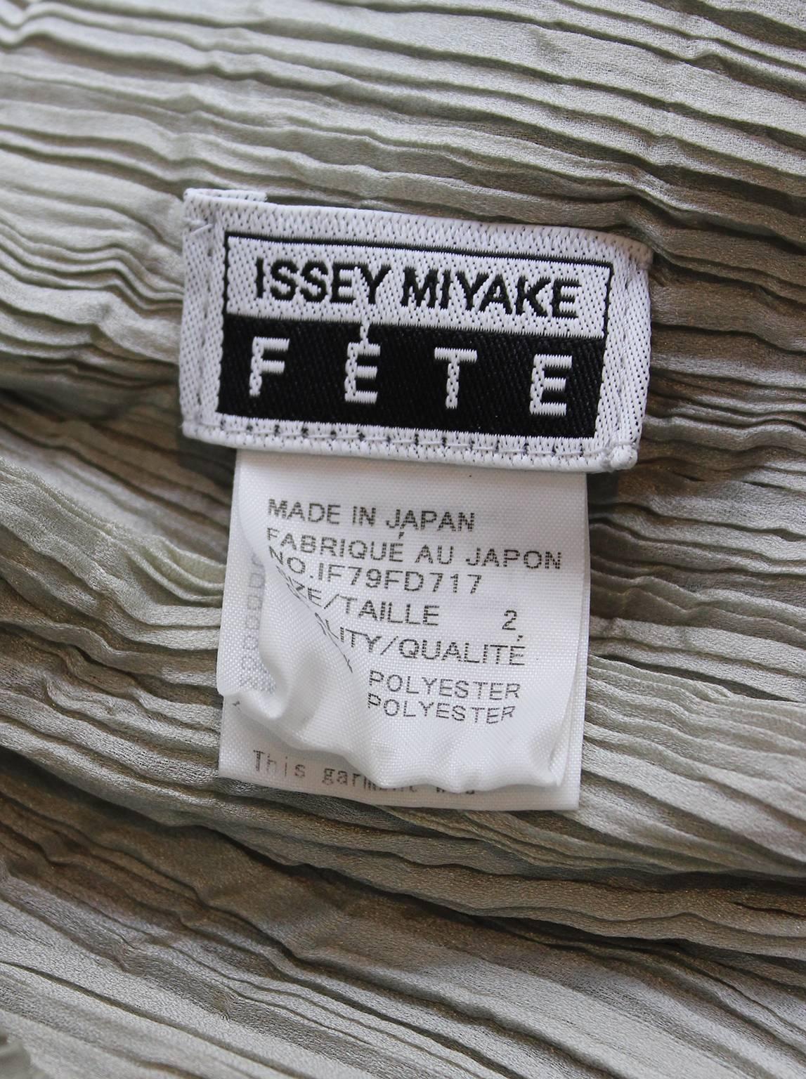 Issey Miyake Fete Silver Pleated Blouse, 1990s  2