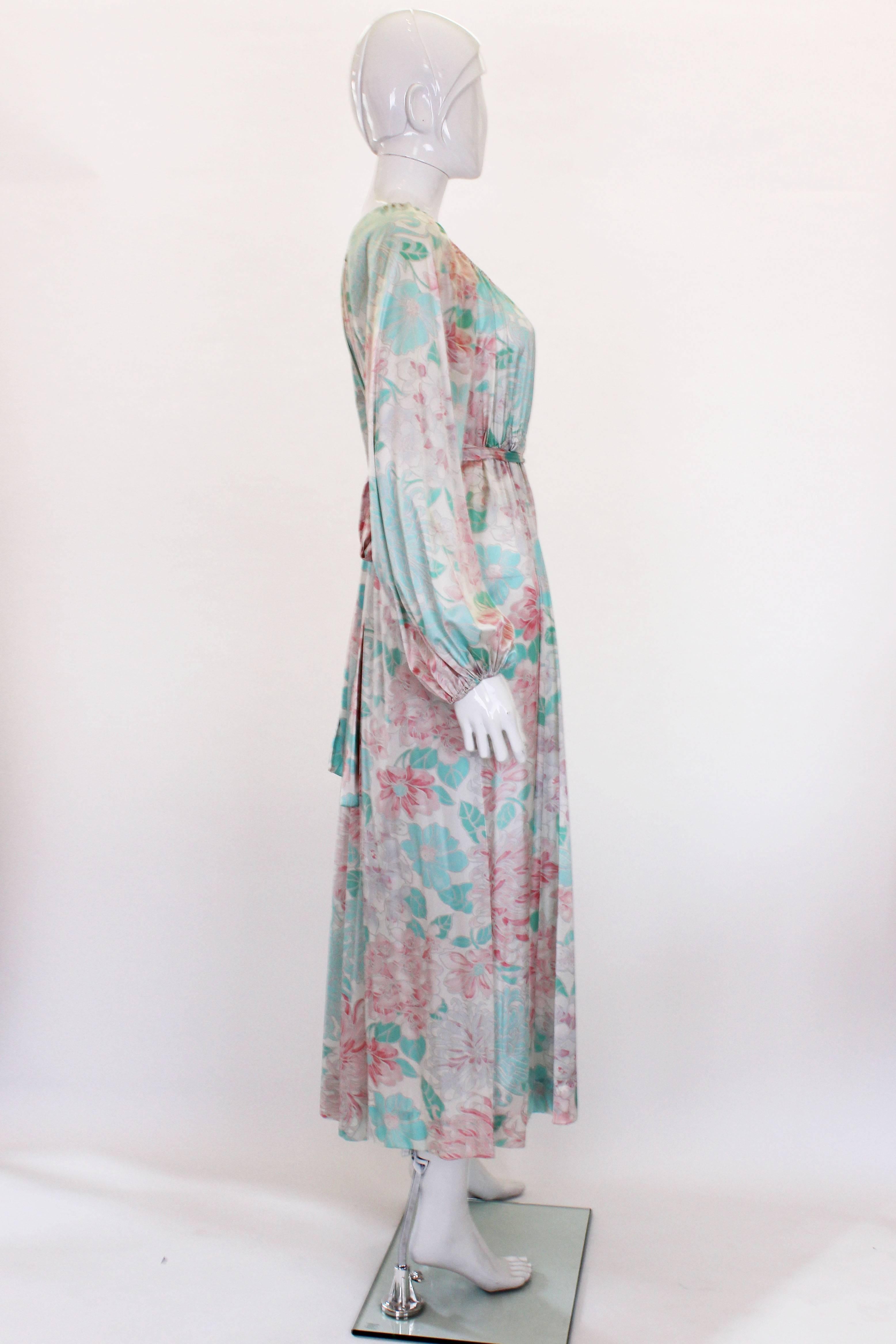 1970s Pastel Coloured Floral Print Jersey Dress In Excellent Condition In London, GB