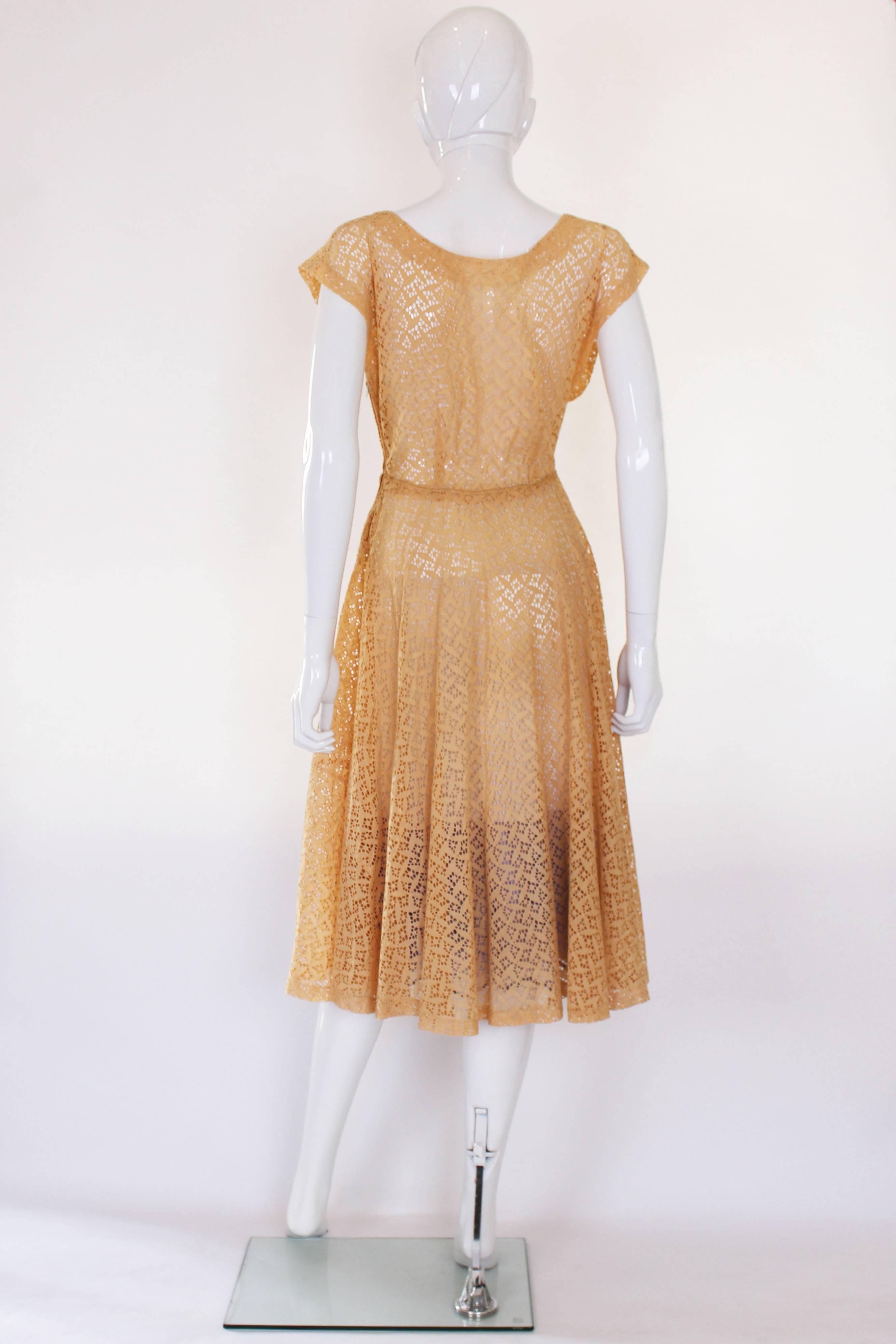 1950s Apricot Broderie Anglaise Dress In Excellent Condition In London, GB