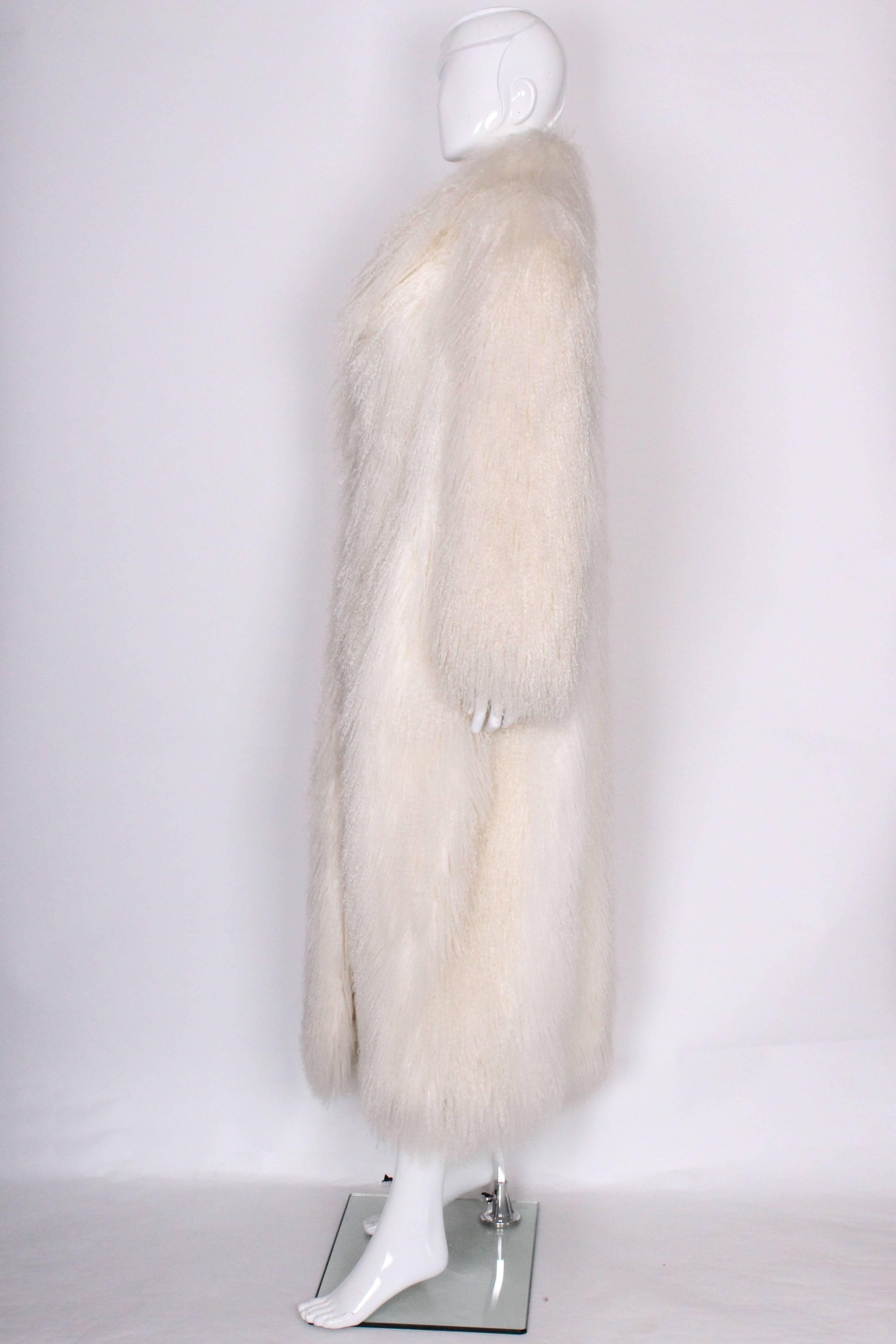 1970s/80s White Mongolian Lamb Fur Coat In Excellent Condition In London, GB
