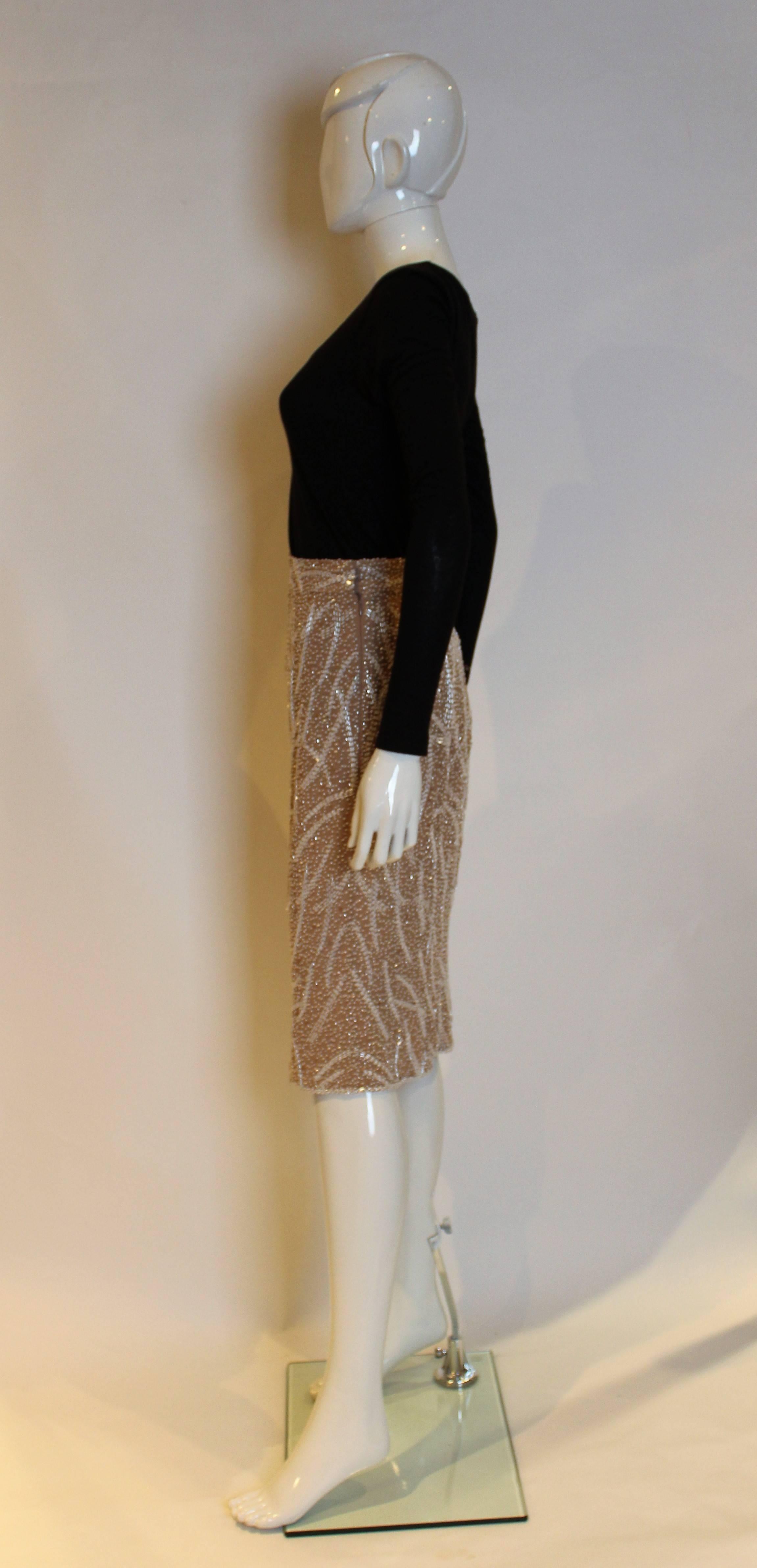 1980s silk, beaded and sequinskirt In Excellent Condition In London, GB