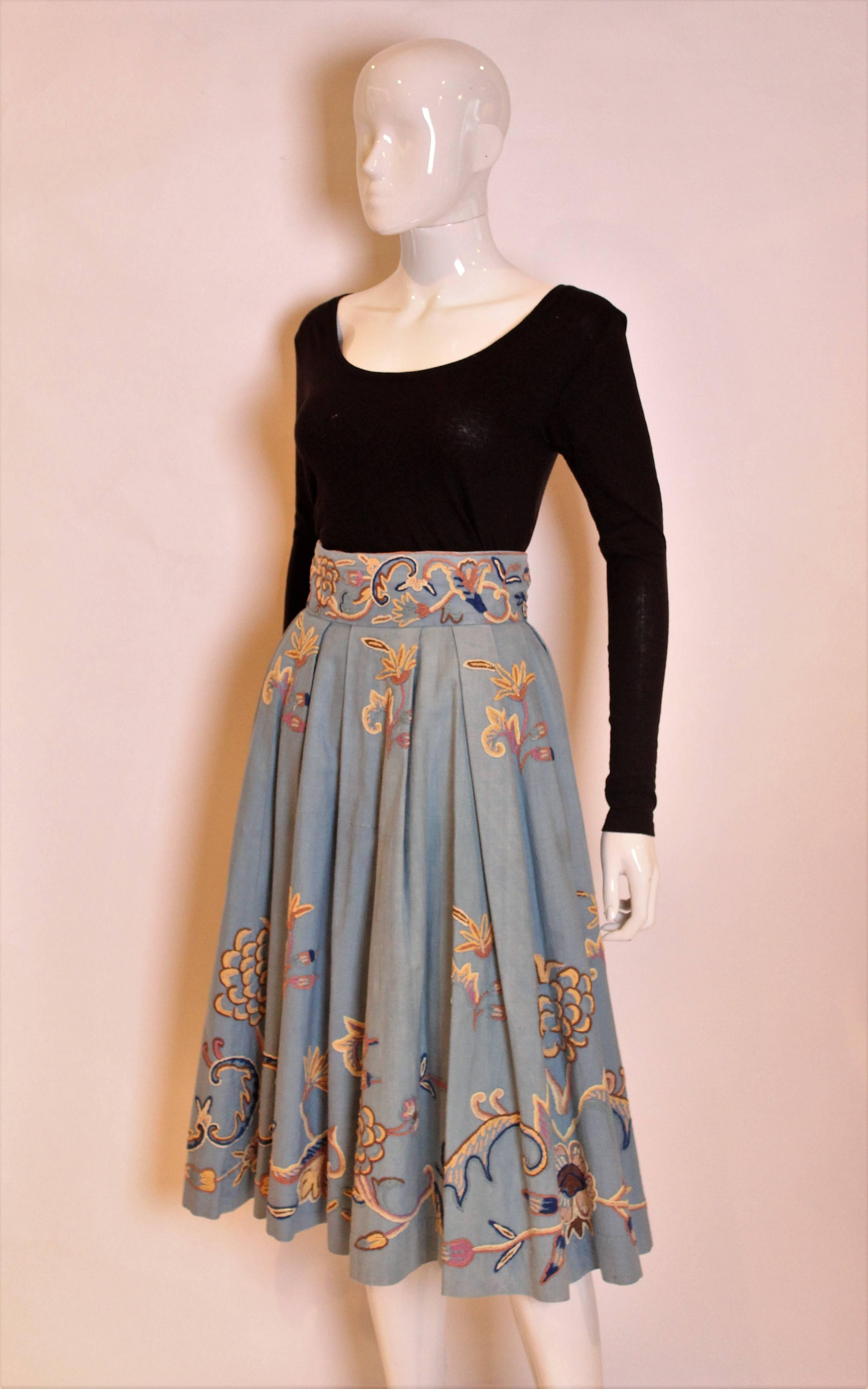 Women's 1950s Embroidered Skirt