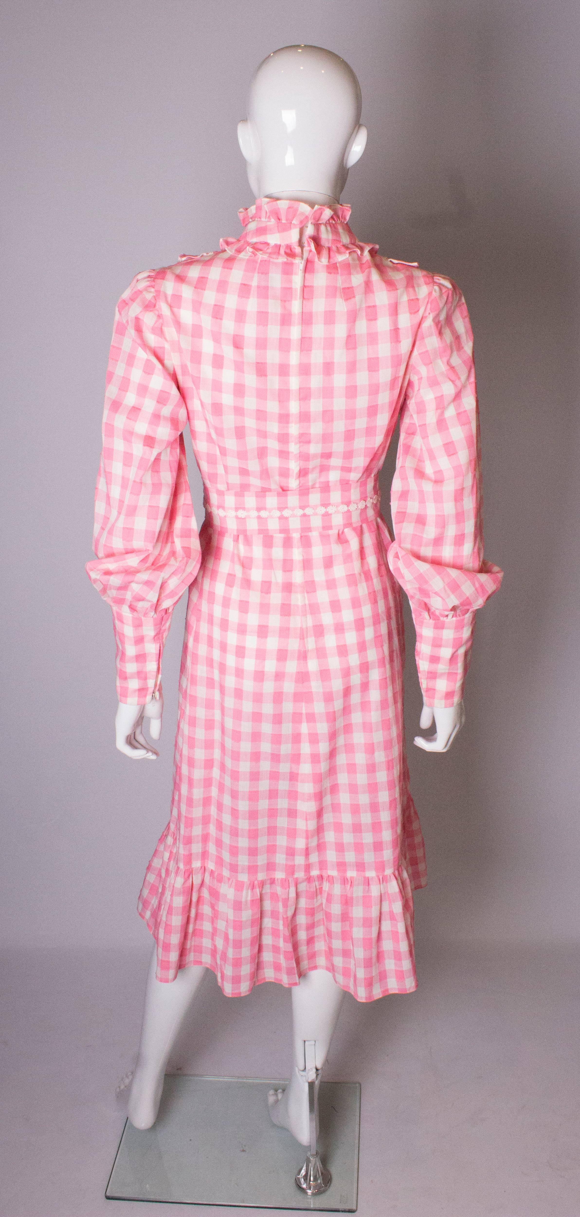 Vintage Susan Small Pink and White Dress 2