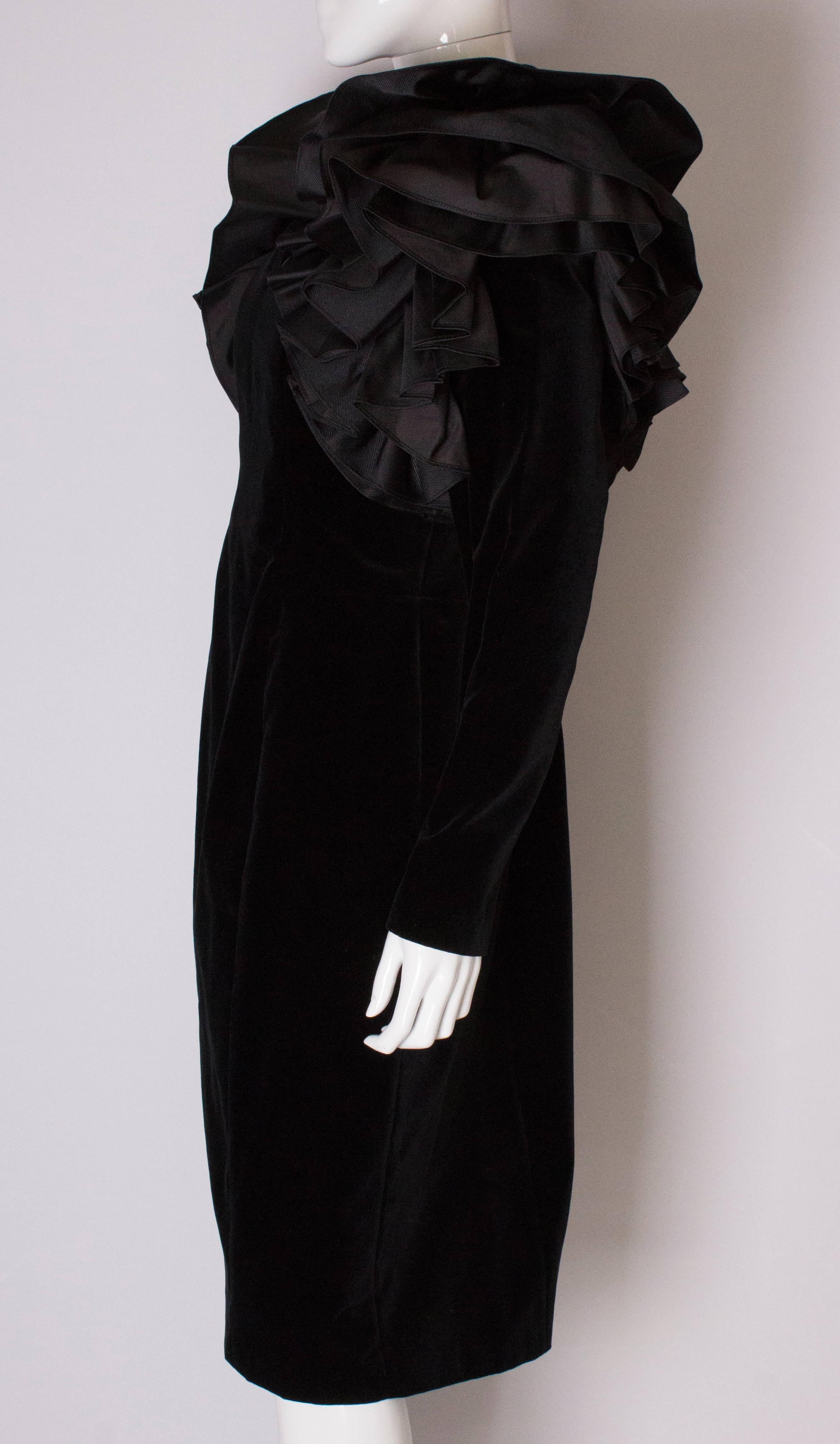 A Vintage 1980s dramatic sleeve black cocktail dress by Gina Fratini  In Good Condition For Sale In London, GB