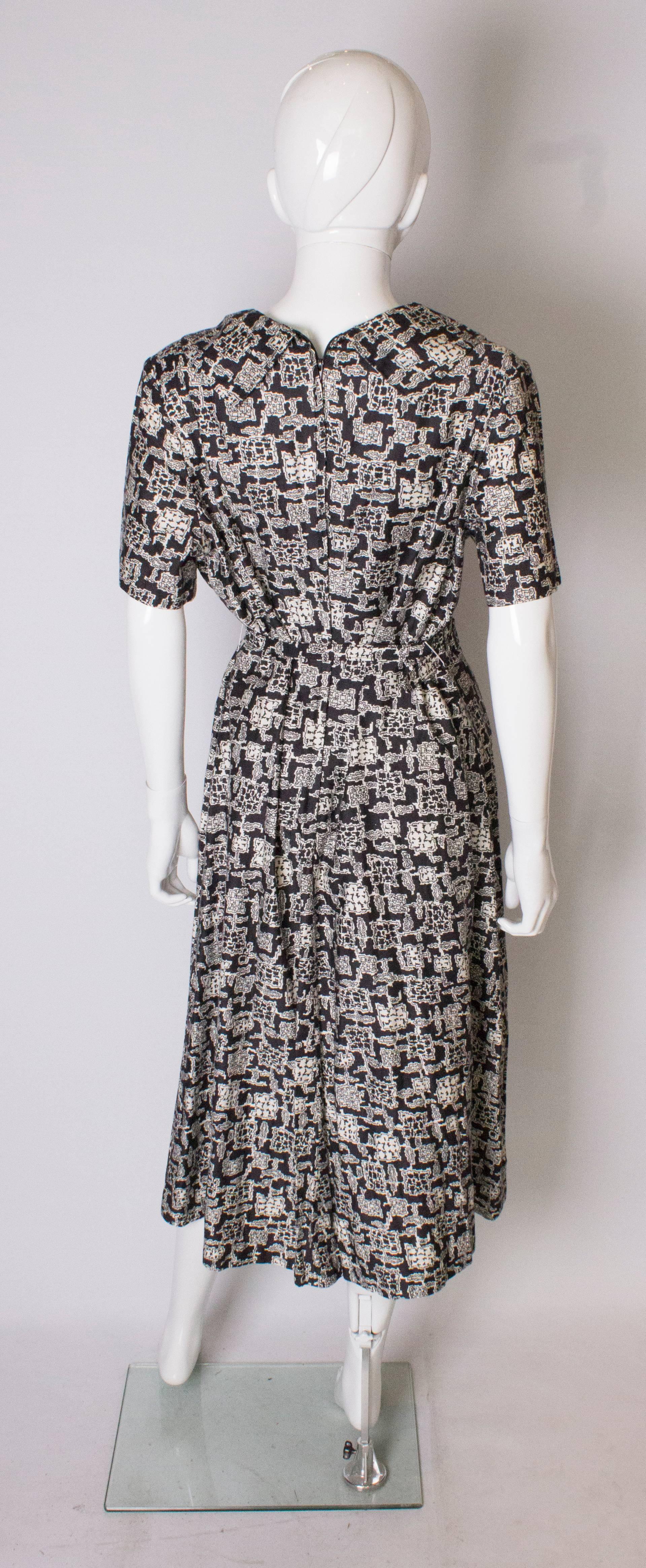 Women's A Vintage 1970s Black and White cotton printed day Dress by Horrockses For Sale