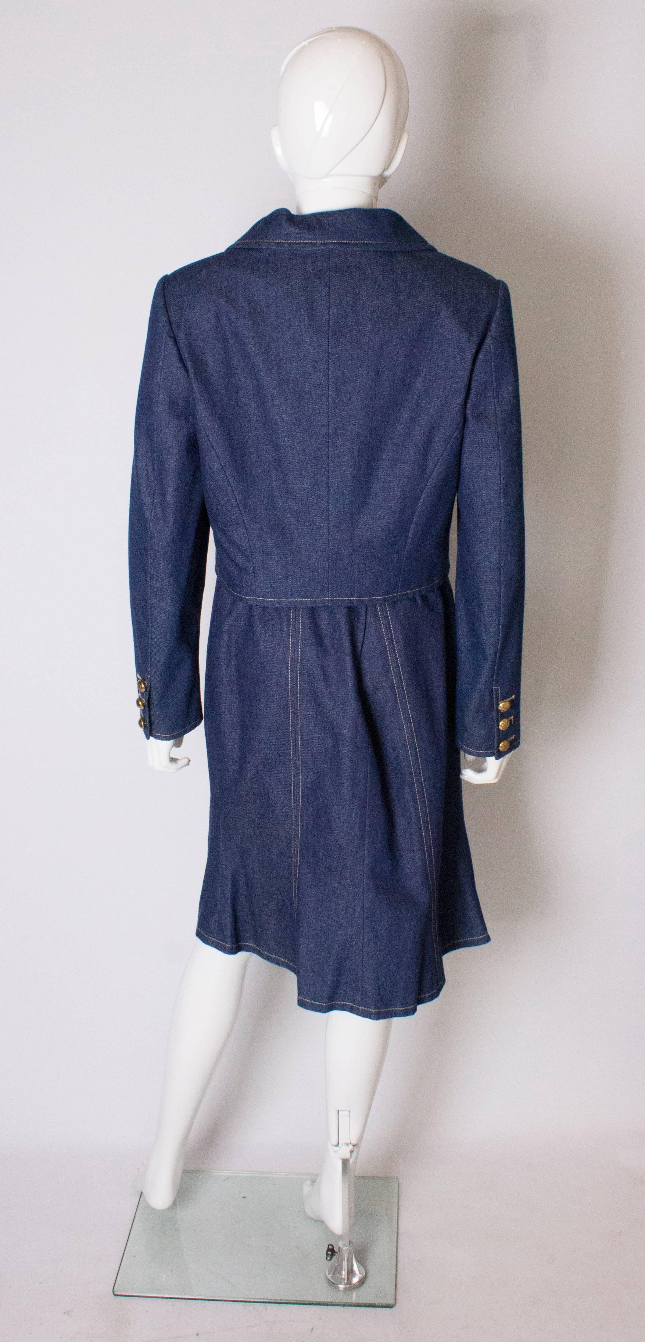 A Vintage 1980s denim Donald Campbell two piece Suit with a skirt and jacket For Sale 2