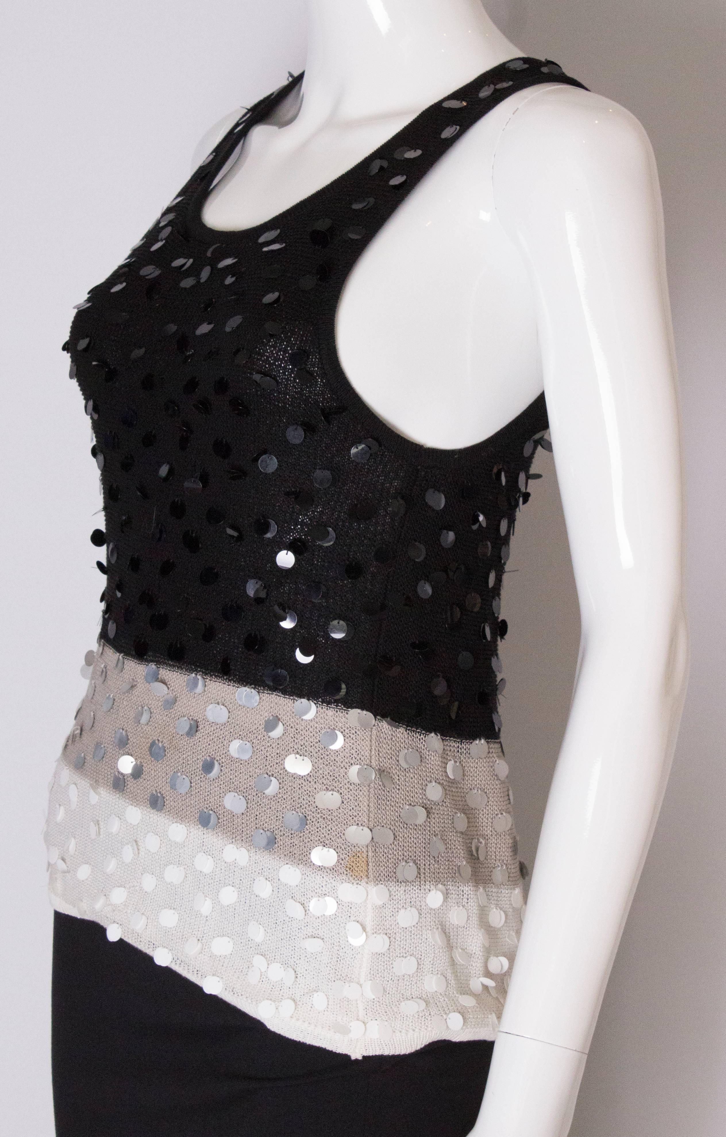 A 1990s Vintage Sonia Rykiel knitted and Beaded Tank Top In Good Condition For Sale In London, GB