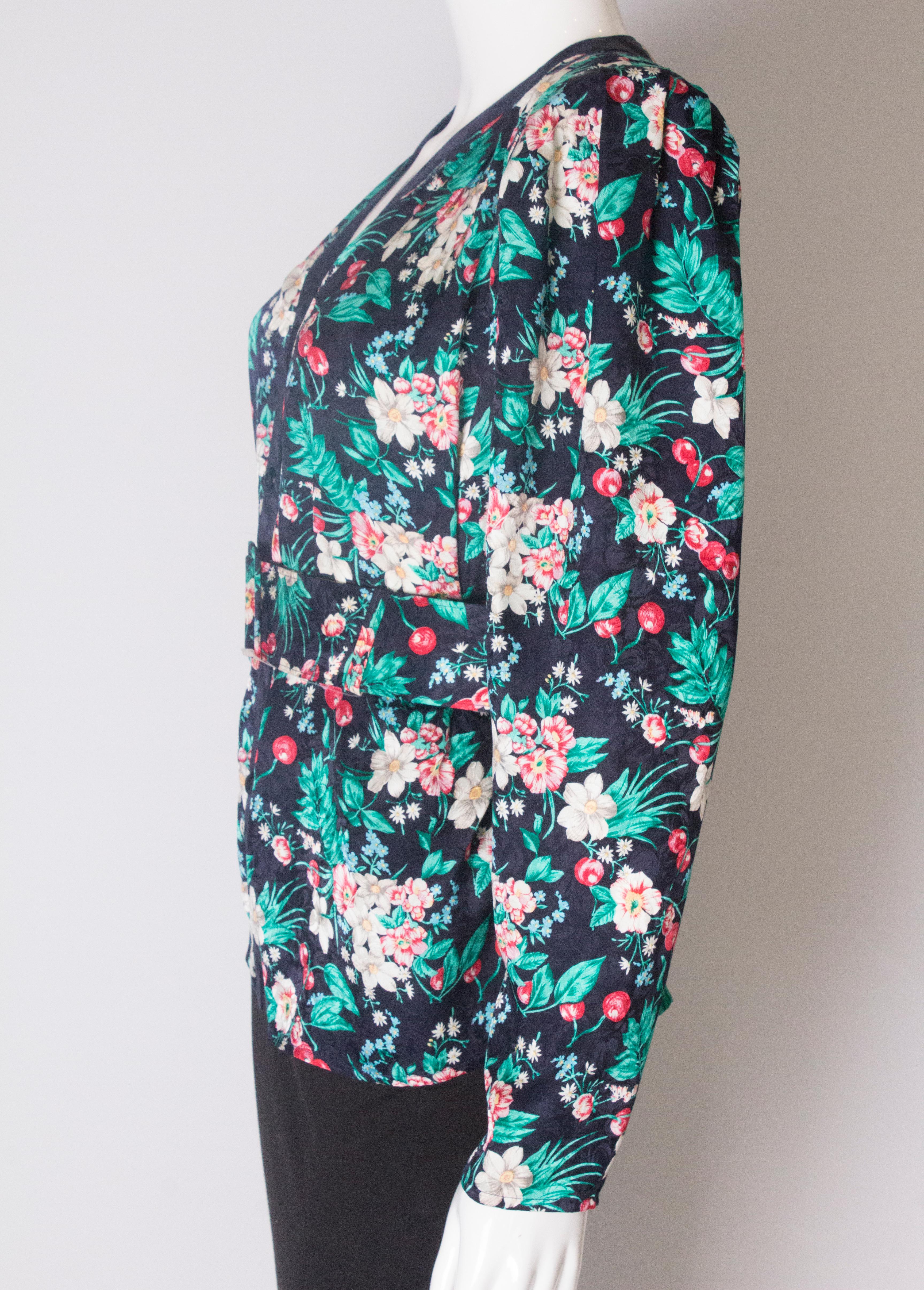 A Vintage 1980s silk floral printed jacket with matching belt by Diane Fres For Sale 1