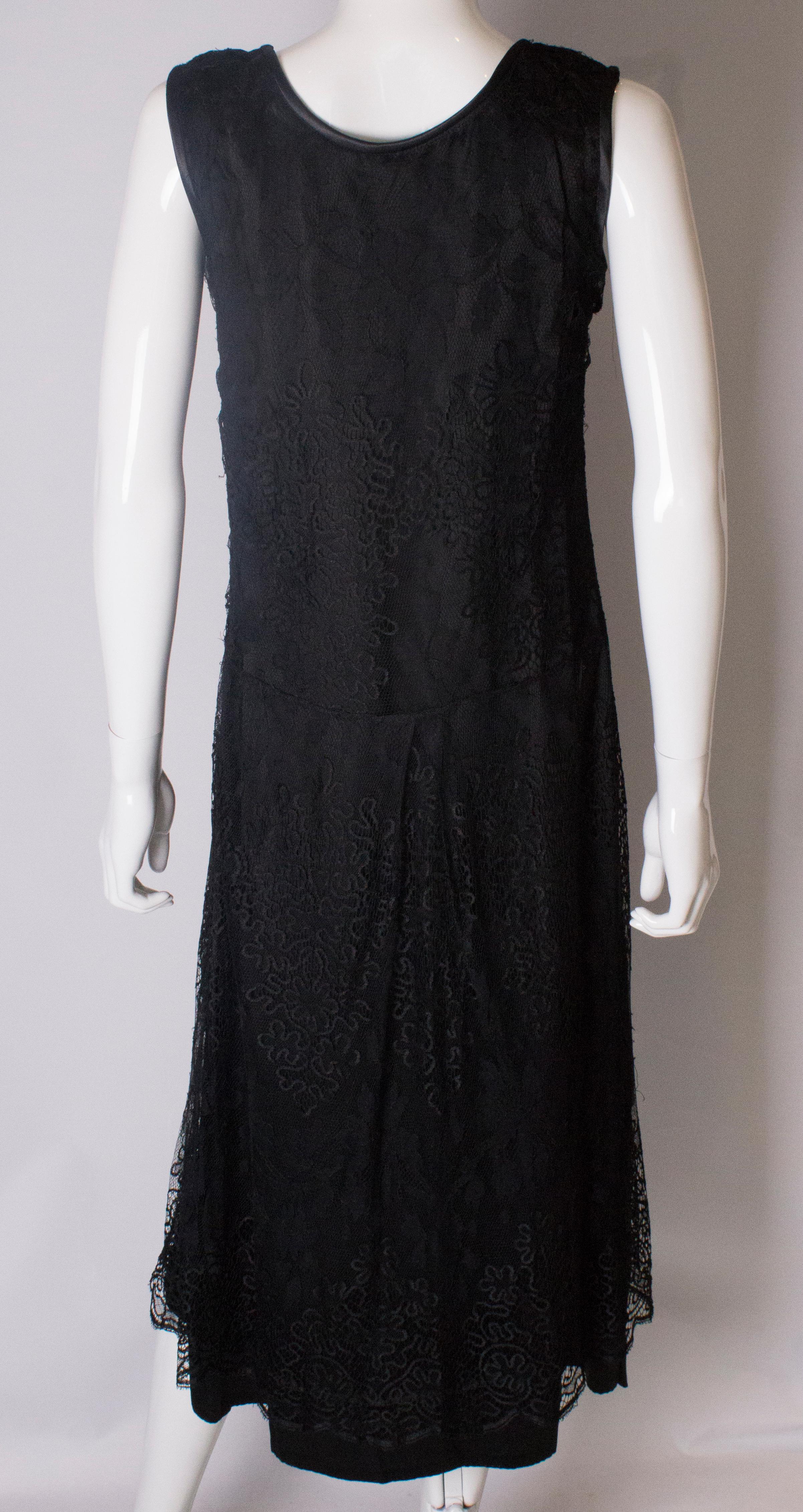 Women's A Vintage 1920s black Lace flapper Dress For Sale