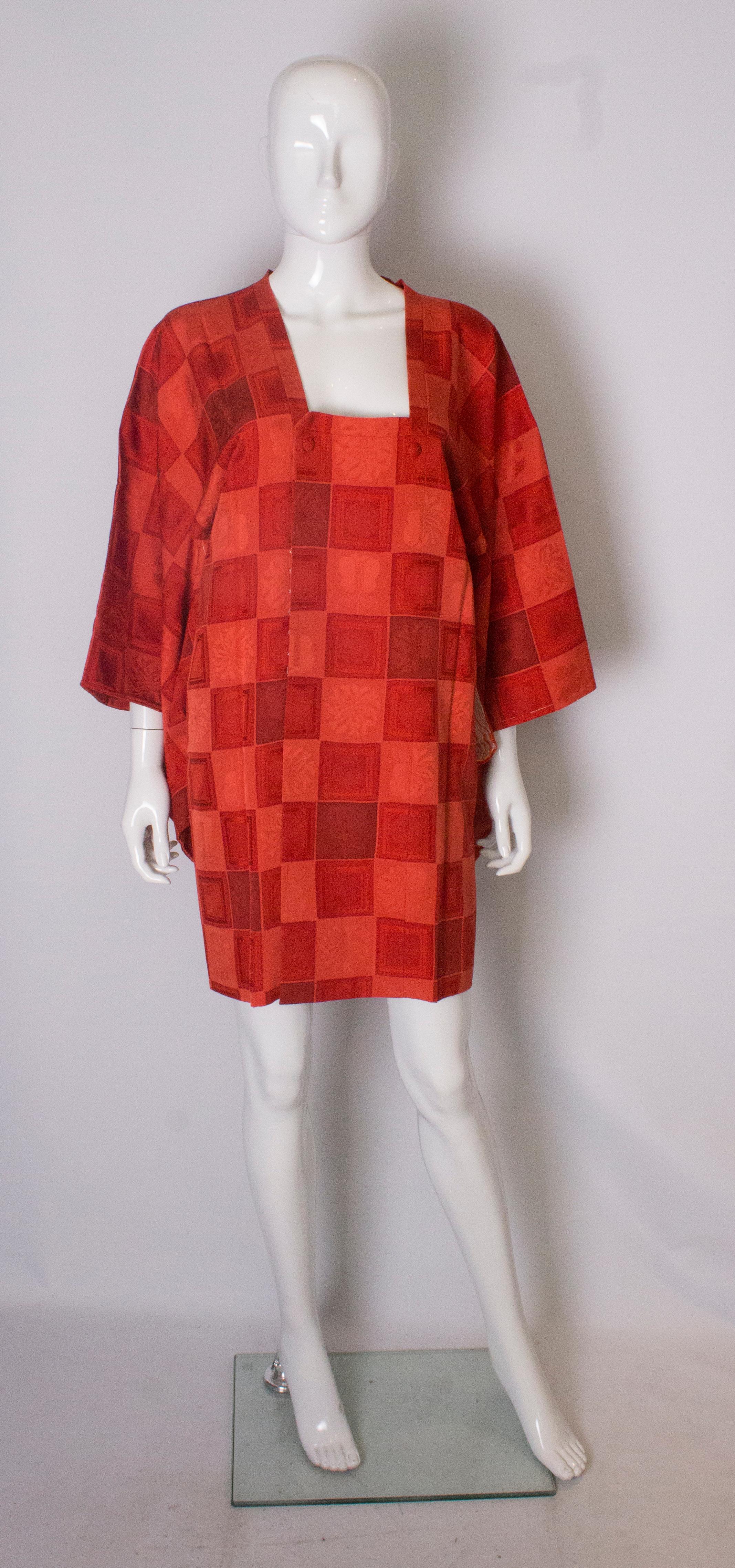 Vintage Rust Colour Silk Kimono In Good Condition For Sale In London, GB