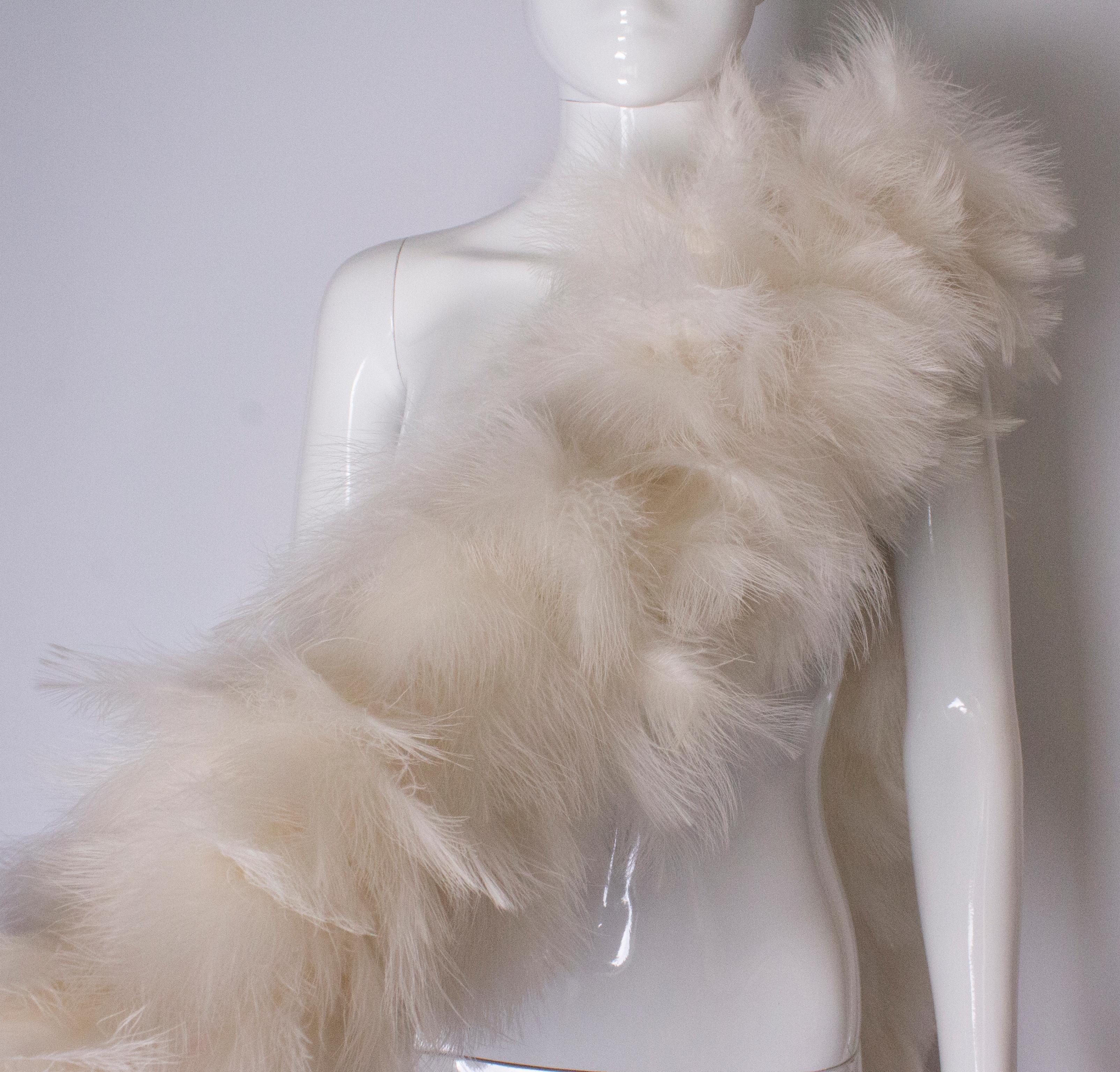 White Ostrich Feather Vintage boa 3