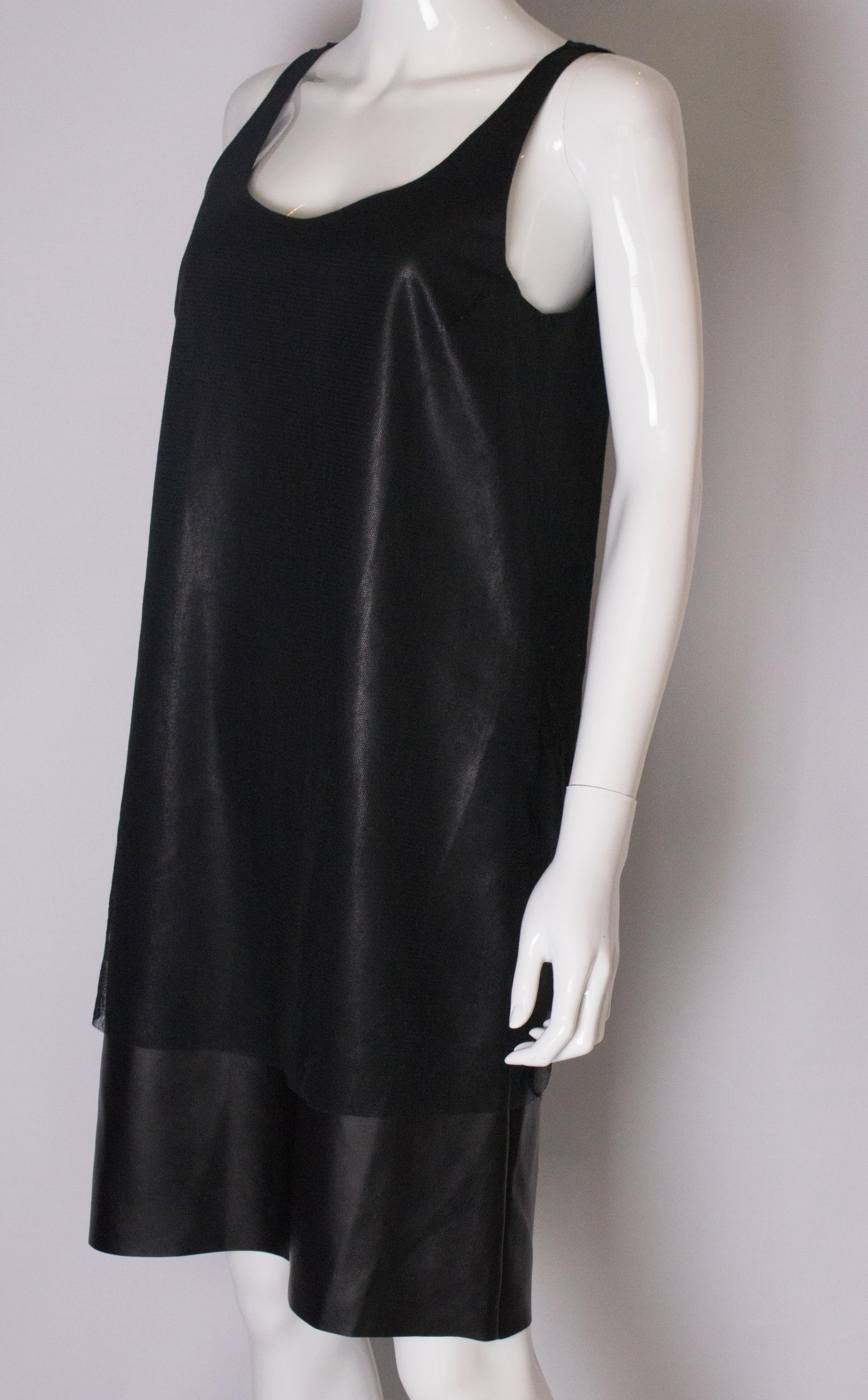 Liviana Conti - Robe droite noire vintage  Excellent état - En vente à London, GB