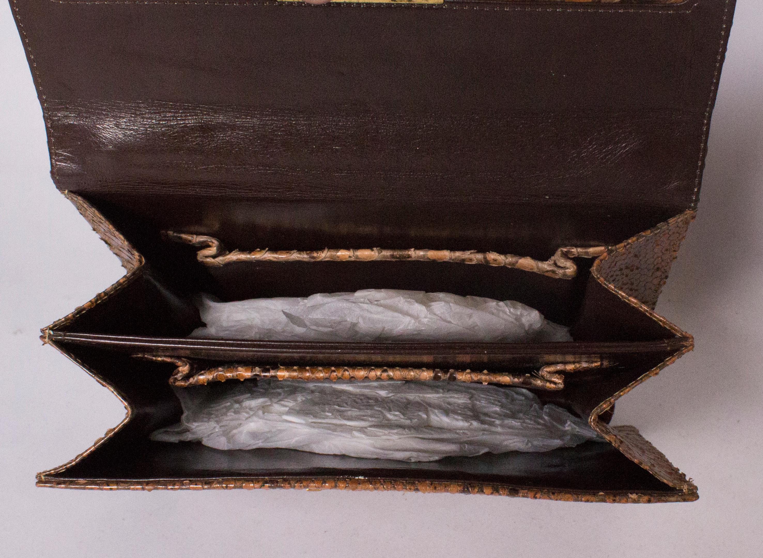 Braune und braune Vintage-Schlangenhaut-Tasche mit Griff, 1940er Jahre   Damen