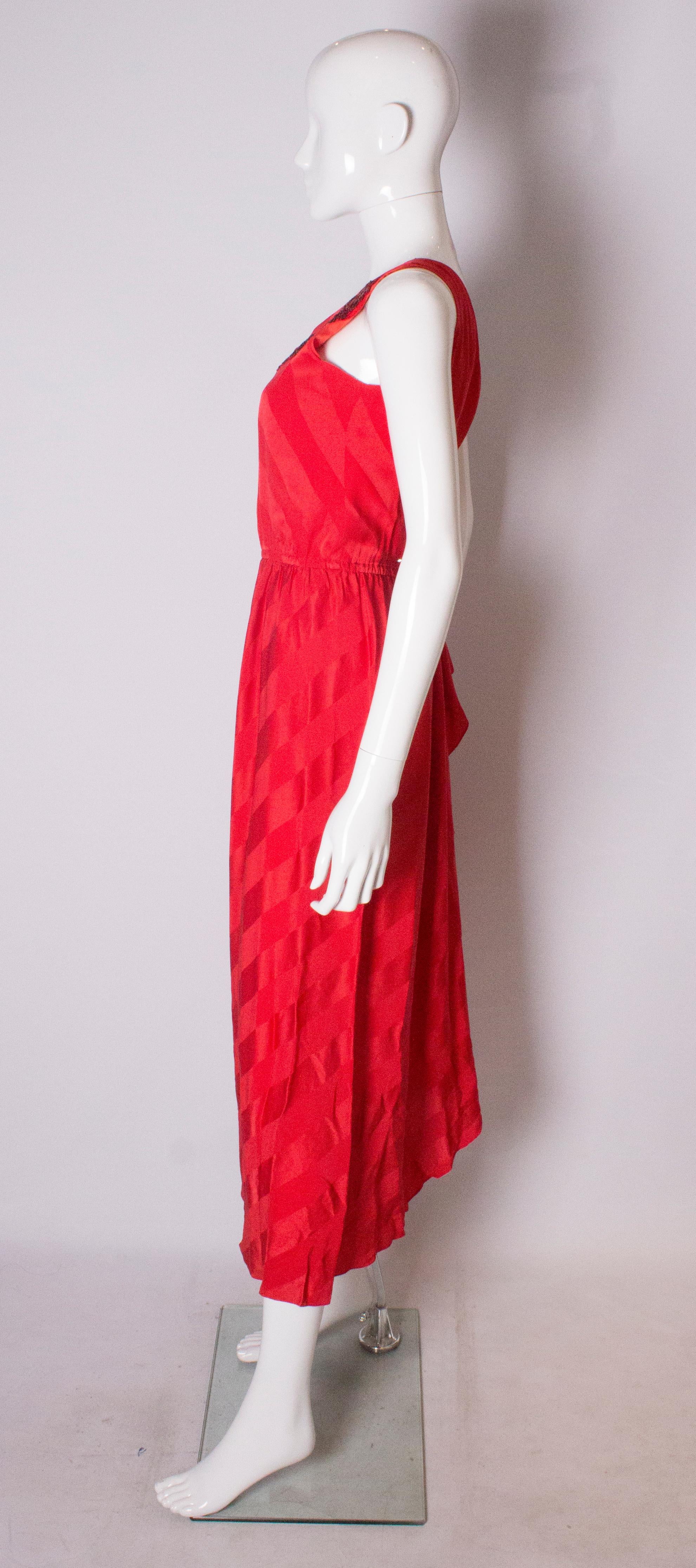 Bruce Oldfield Vintage Red Silk Dress In Good Condition In London, GB