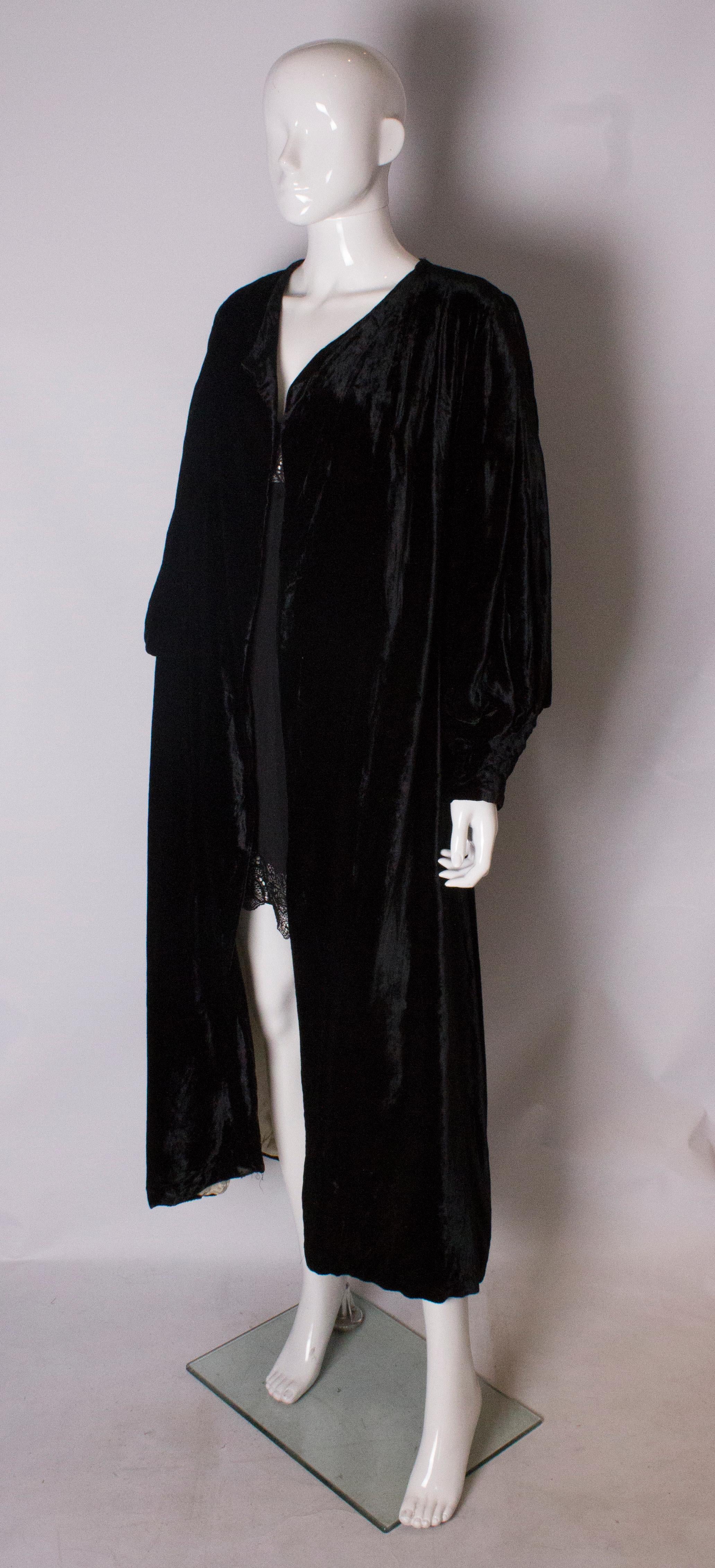 Black Silk Velvet Vintage Evening Coat For Sale