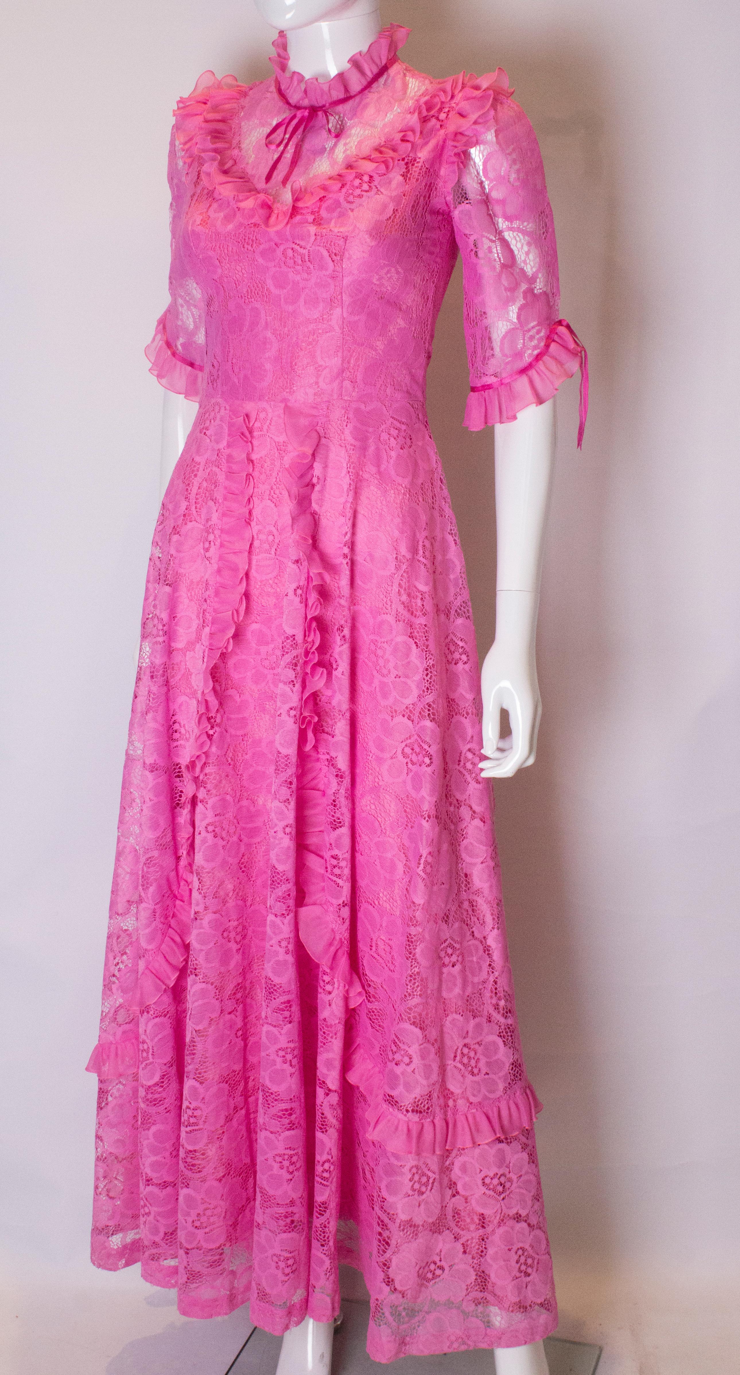 Women's Vintage Pink Lace Dress