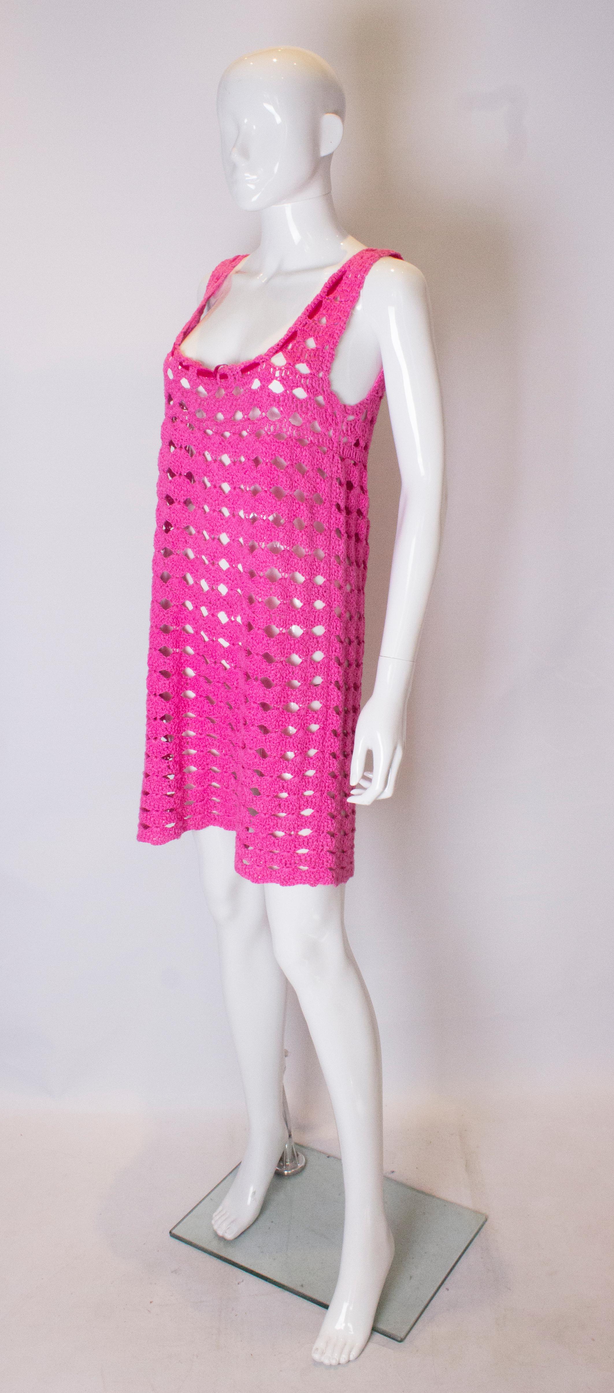 Vintage Pink Crochet Shift Dress In Good Condition In London, GB