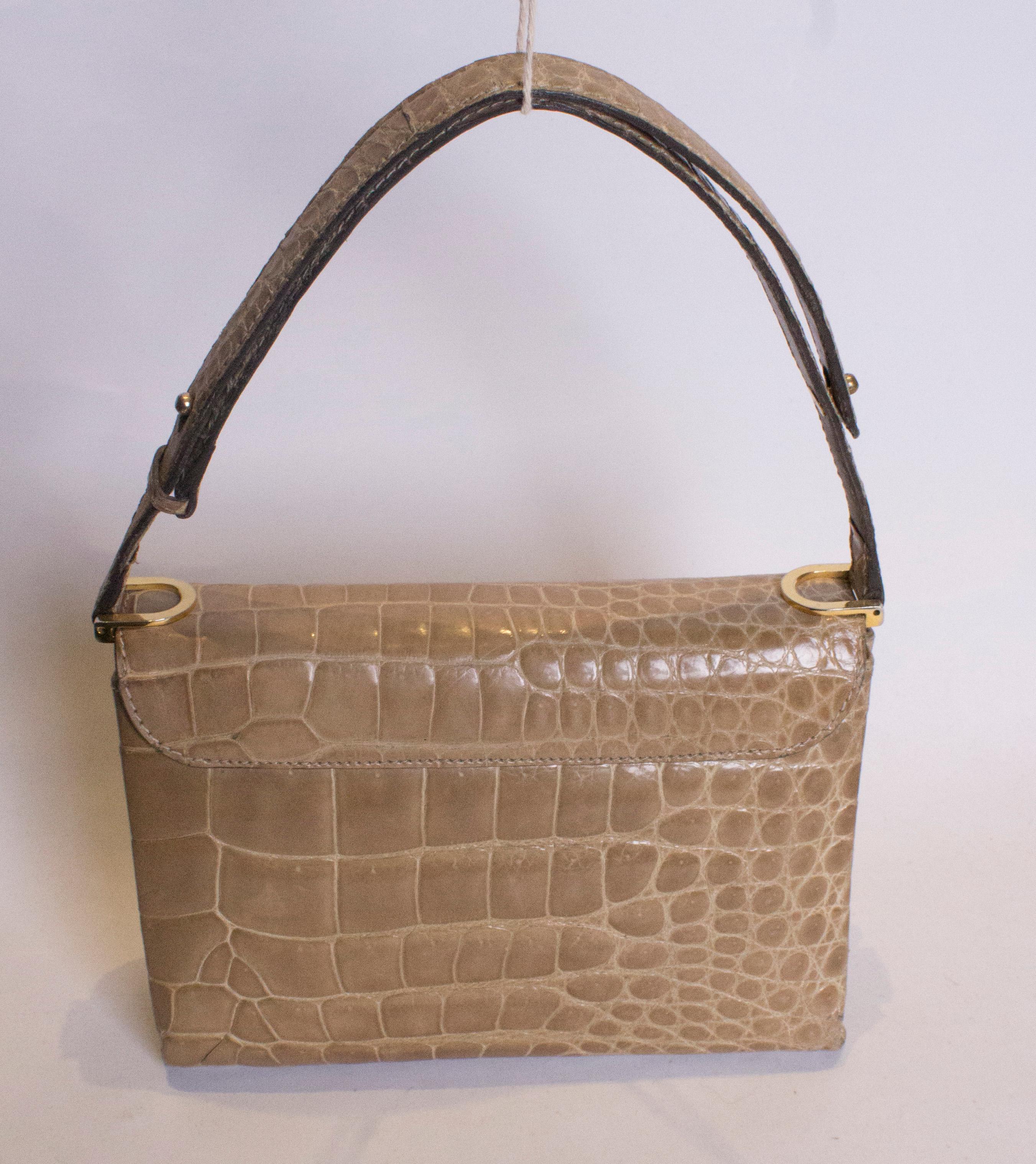 Vintage Biscuit Colour Crocodile Bag In Good Condition In London, GB