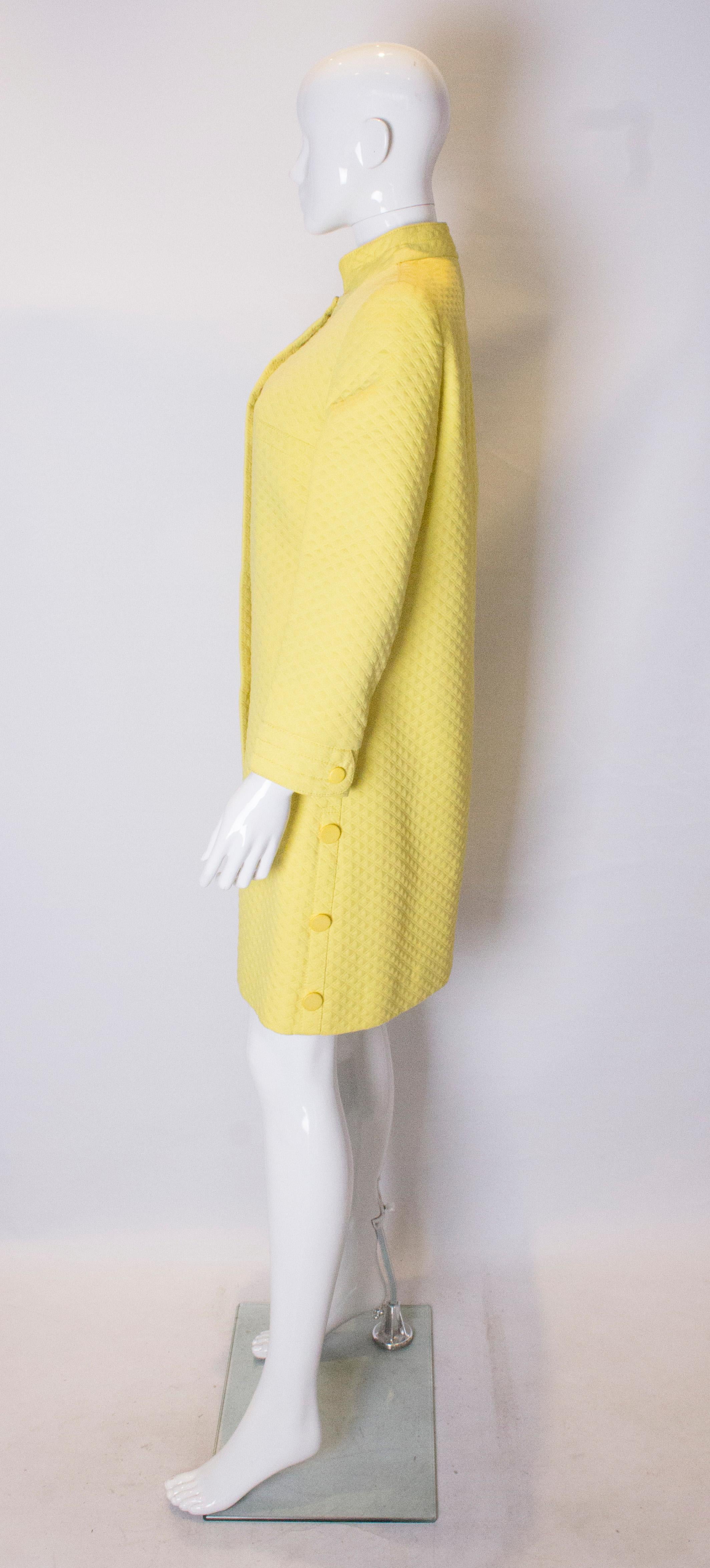 Chic Vintage Yellow Coat For Sale 1